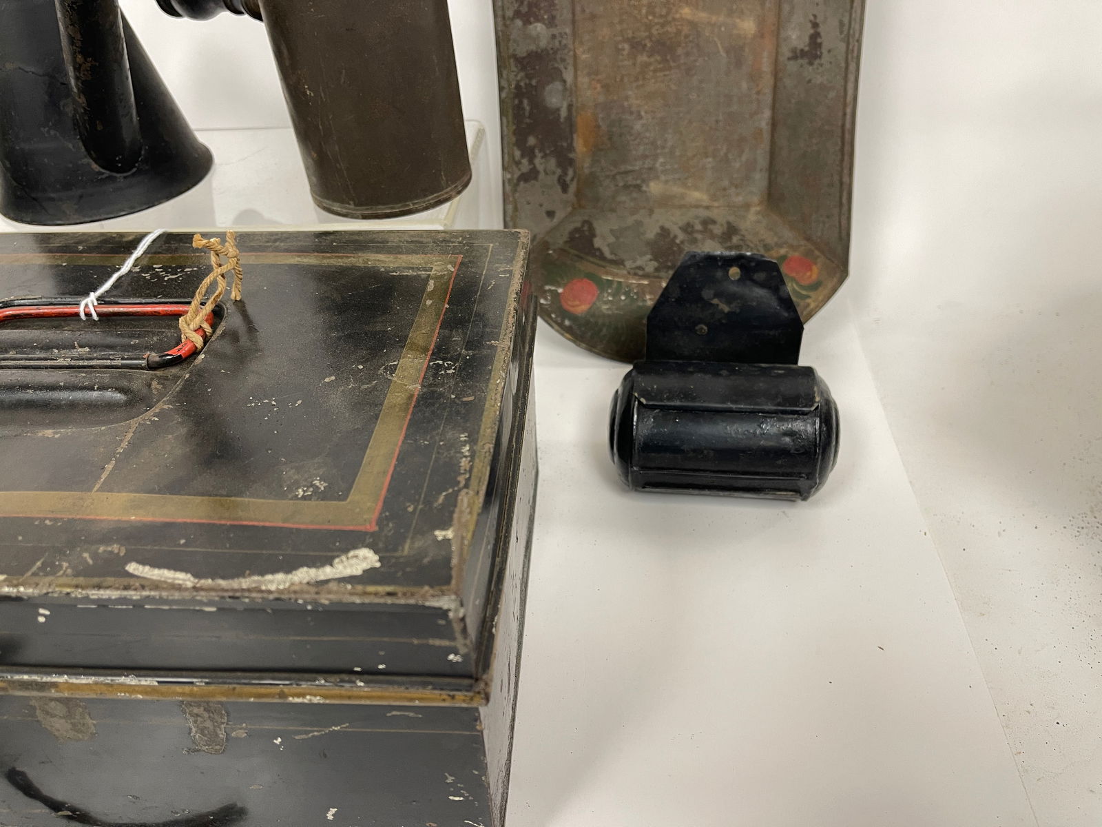 MISC TIN GROUPING POTS, BOXES, TRAYS - 3