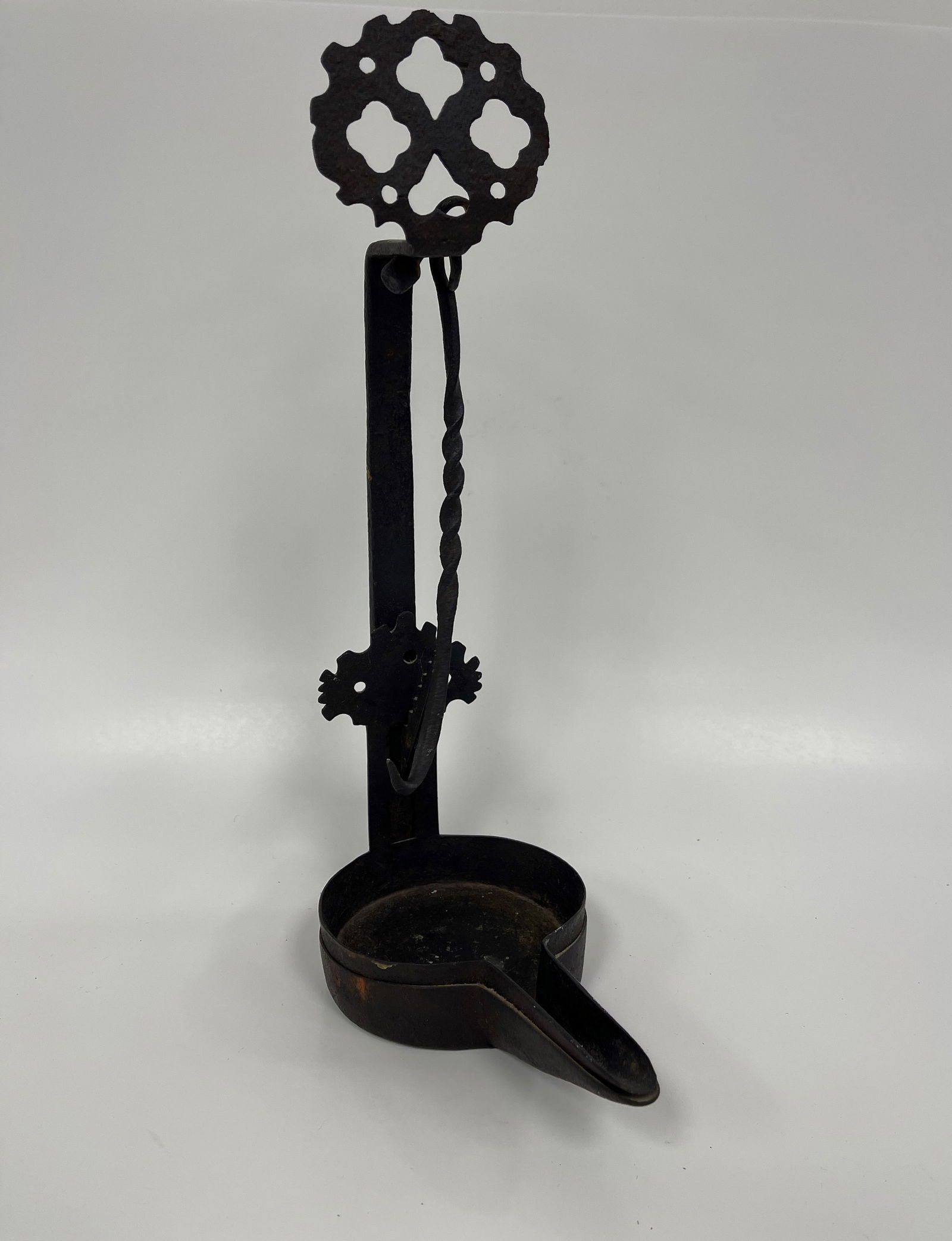 SCARCE LARGE SIZE DOUBLE BETTY LAMP: SCARCE LARGE SIZE DOUBLE BETTY IRON LAMP