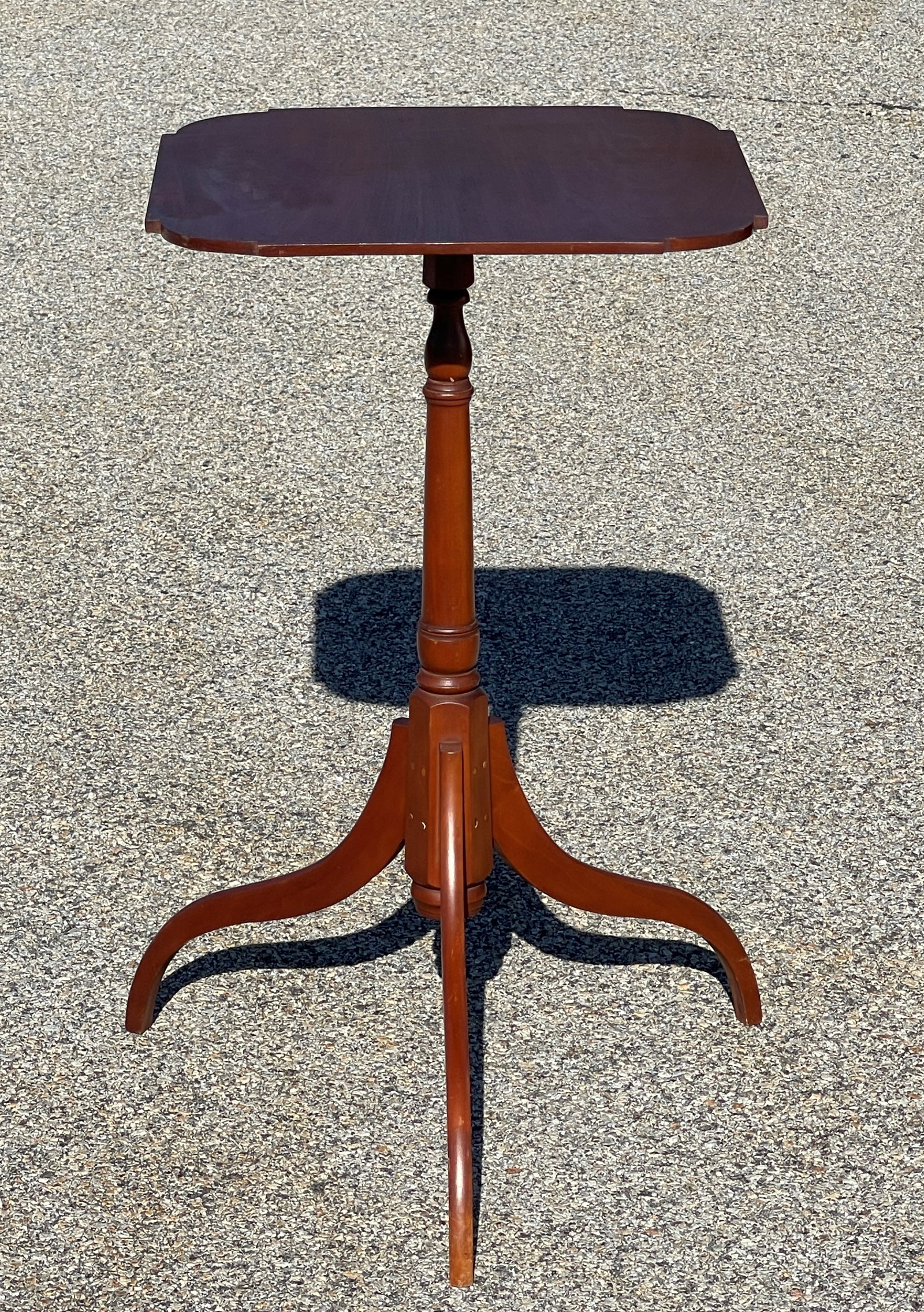 ELDRED WHEELER, CHERRY CANDLESTAND: C1920 LABELED/STAMPED ELDRED WHEELER, HINGHAM MA CHERRY CANDLESTAND SHAPED TOP & SPIDER LEGS – 28 ½” TALL X 15 ¼”X 16 ½”