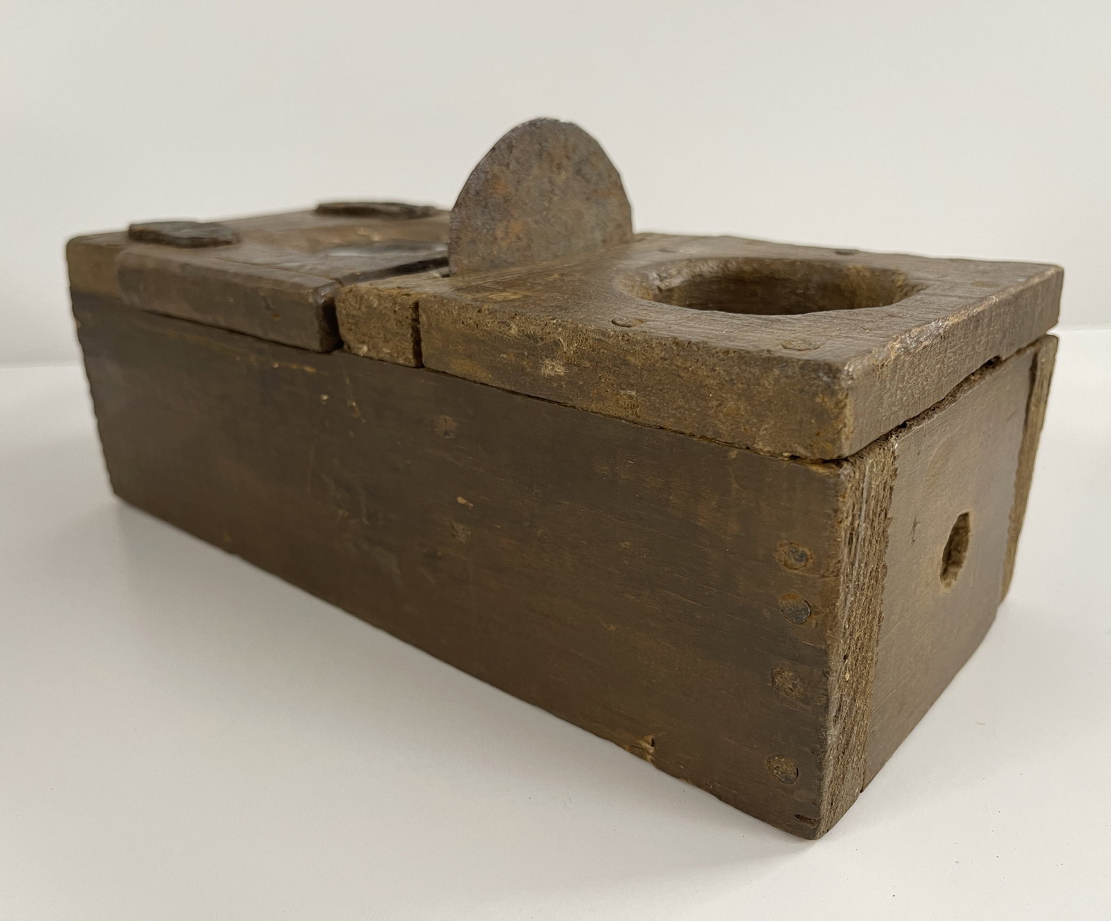 CIRCA 1890 WOODEN BEE BOX - 3