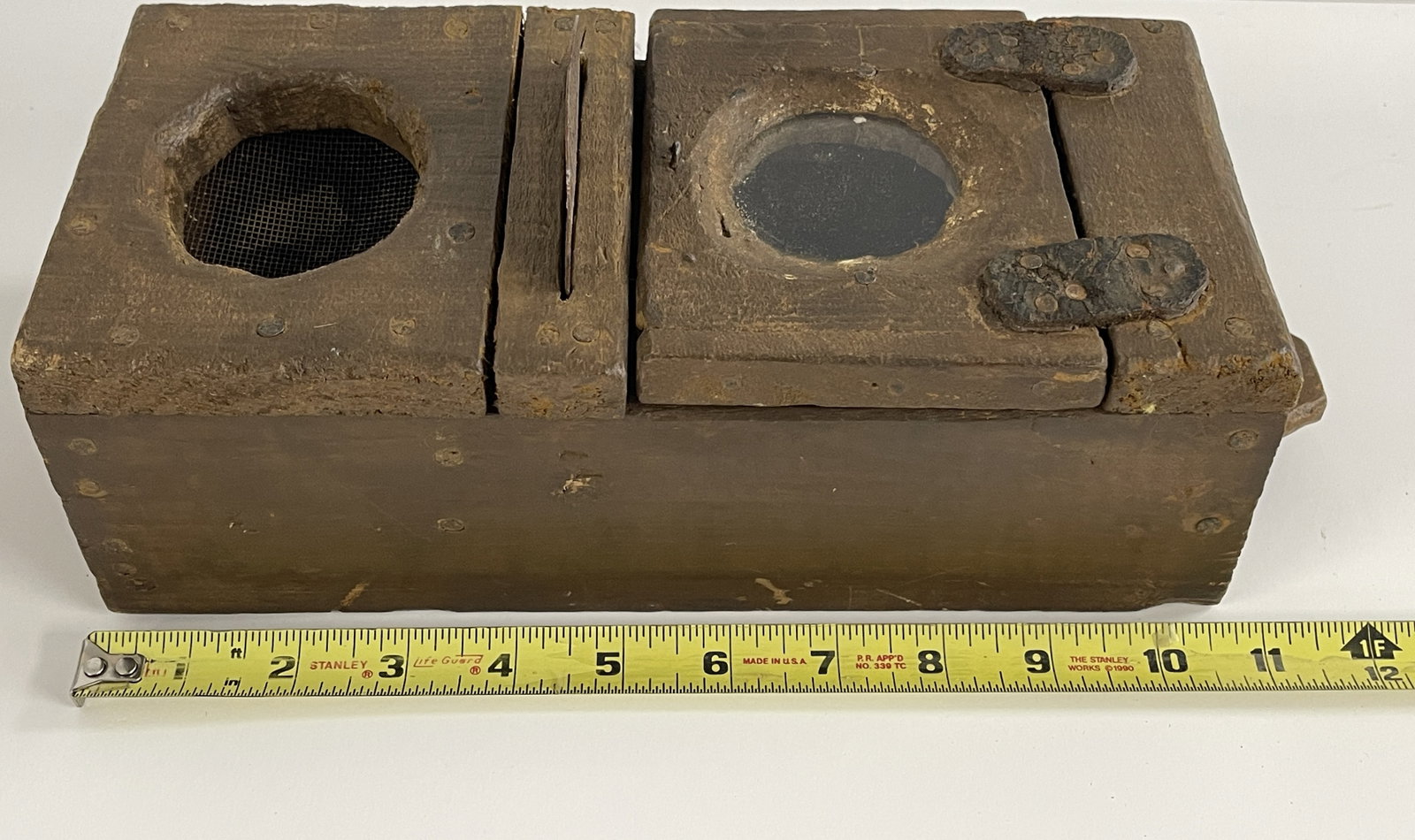 CIRCA 1890 WOODEN BEE BOX - 6
