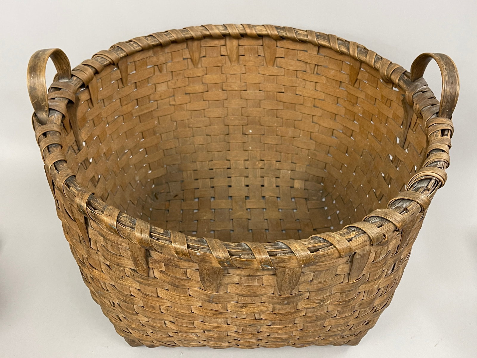 19TH C ROUND ASH SPLINT BASKET - 7
