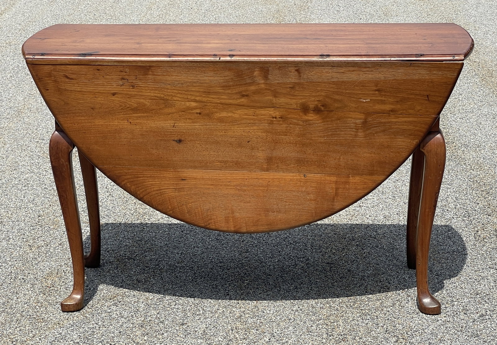 QUEEN ANNE PERIOD DINING TABLE: QUEEN ANNE PERIOD DINING TABLE SWING LEG PEGGED , PAD FEET , FULL HEIGHT 49" X 18" X 30" 20.5 LV