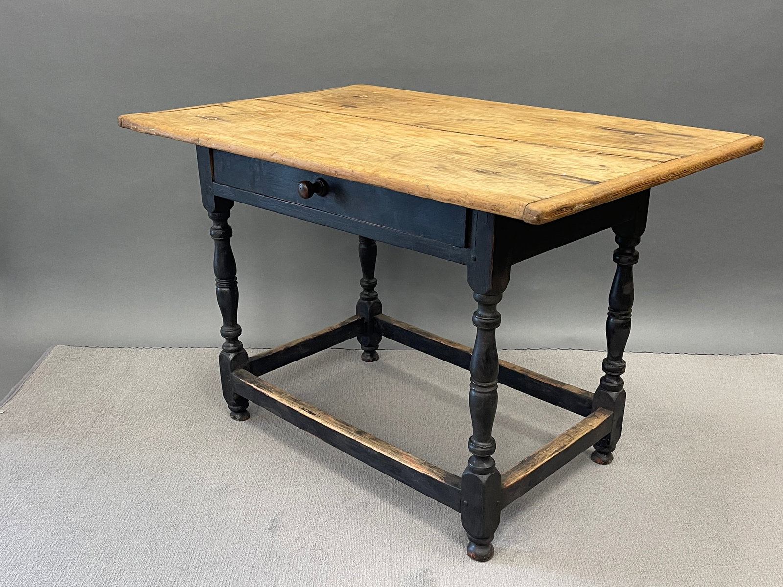 AMERICAN TAVERN TABLE - 7