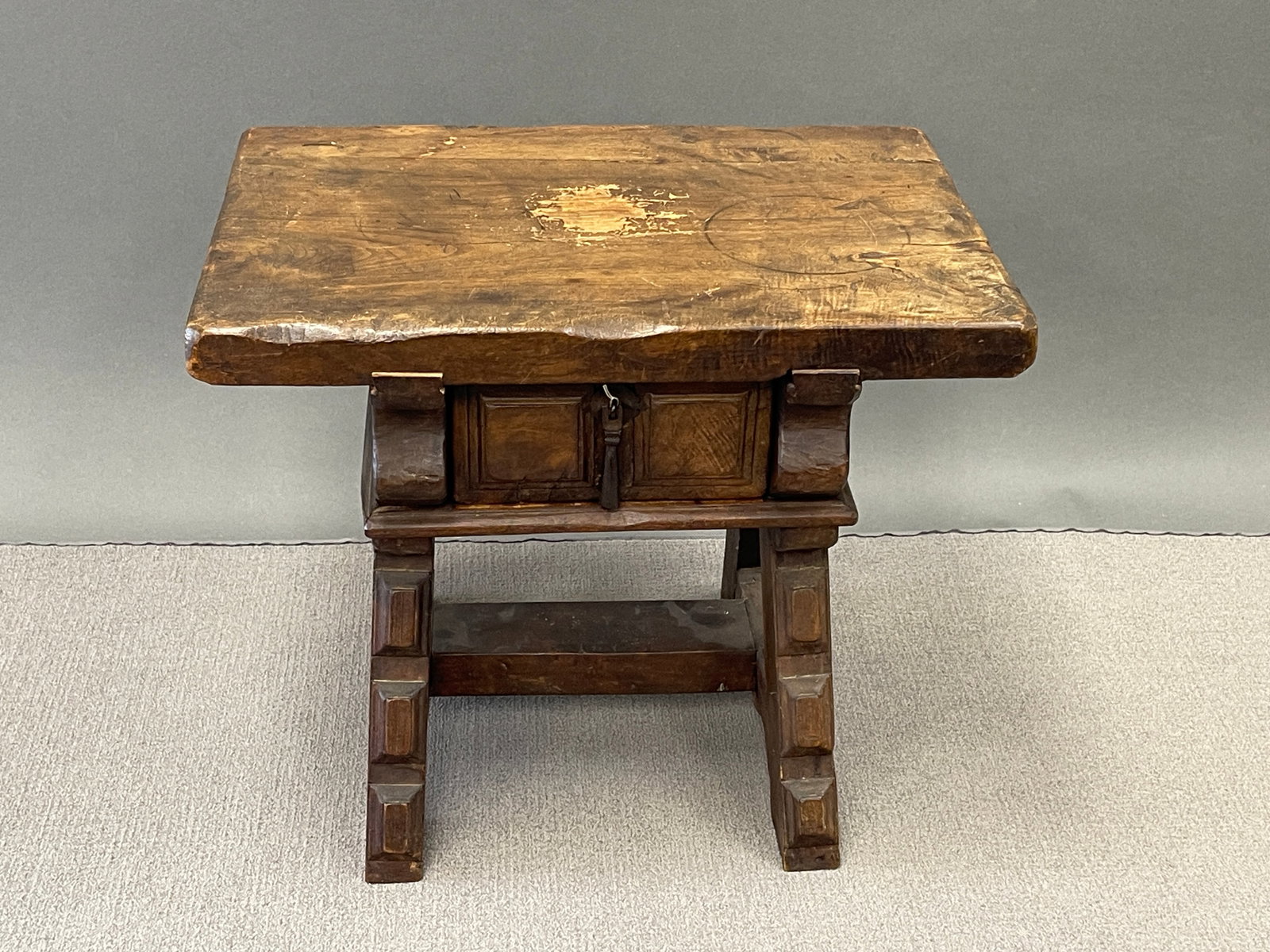 17THC SPLAY LEGGED JOINT STOOL - 2
