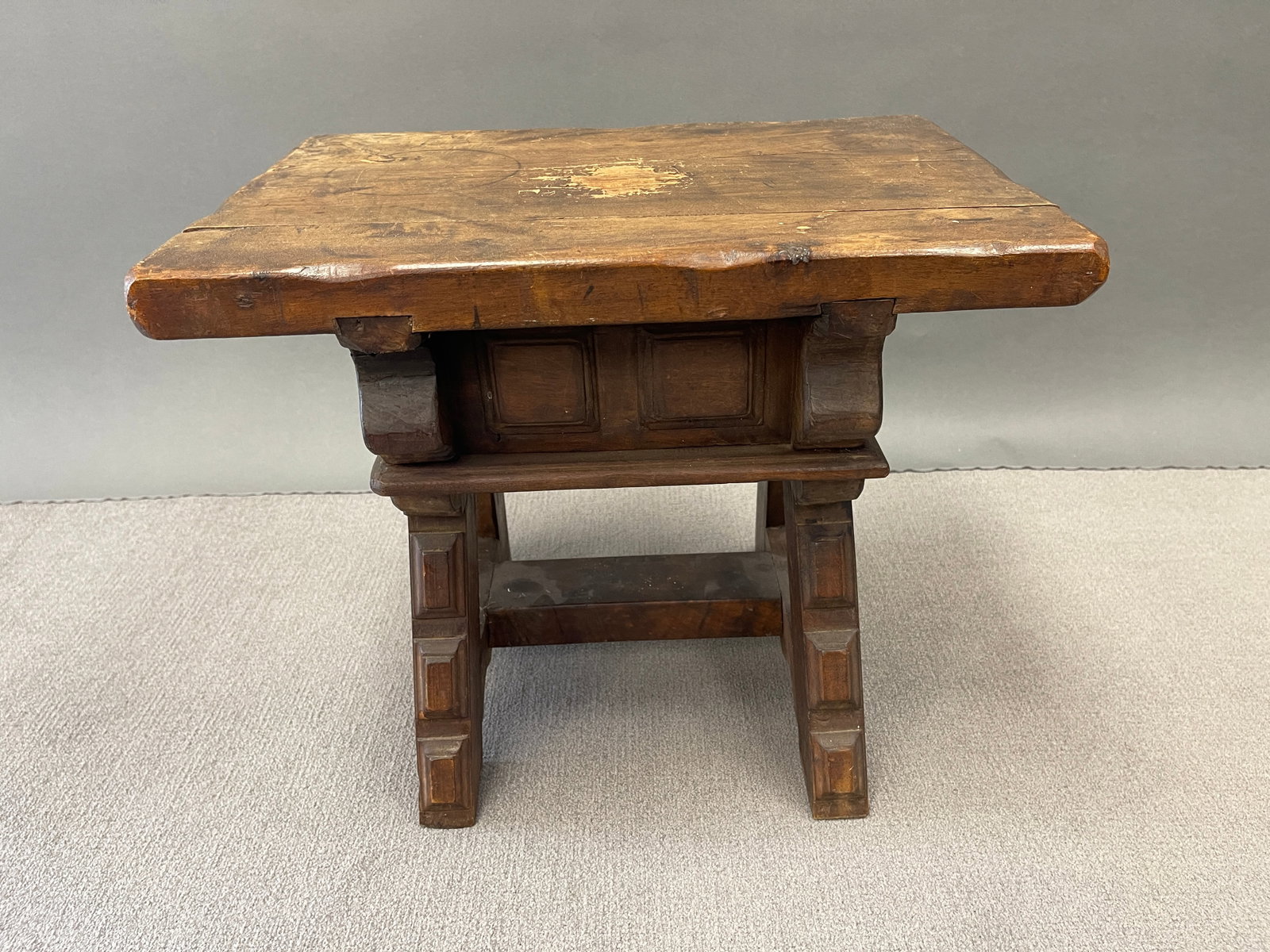 17THC SPLAY LEGGED JOINT STOOL - 5
