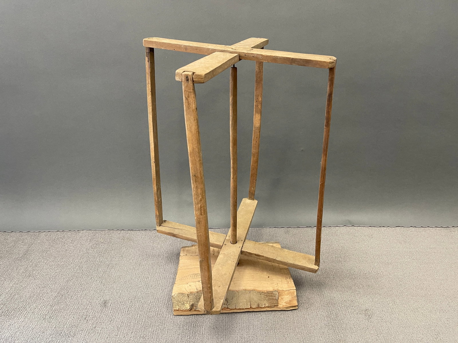 EARLY COUNTRY YARN WINDER: EARLY COUNTRY, FLOOR STANDING, NEVER PAINTED YARN WINDER 14 X 14 X 24