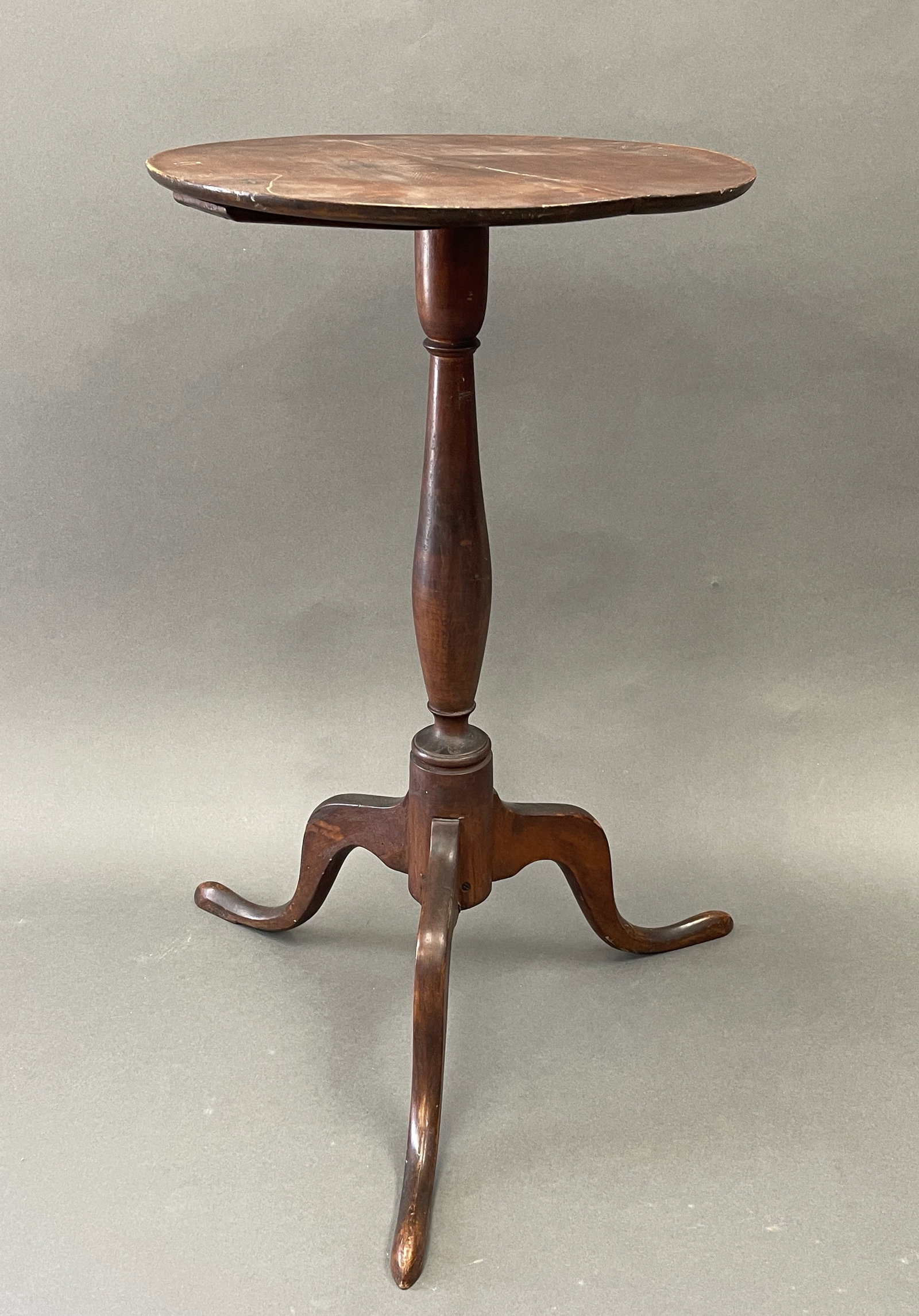 FINE 18TH C QA CANDLESTAND MAPLE (1 of 4)