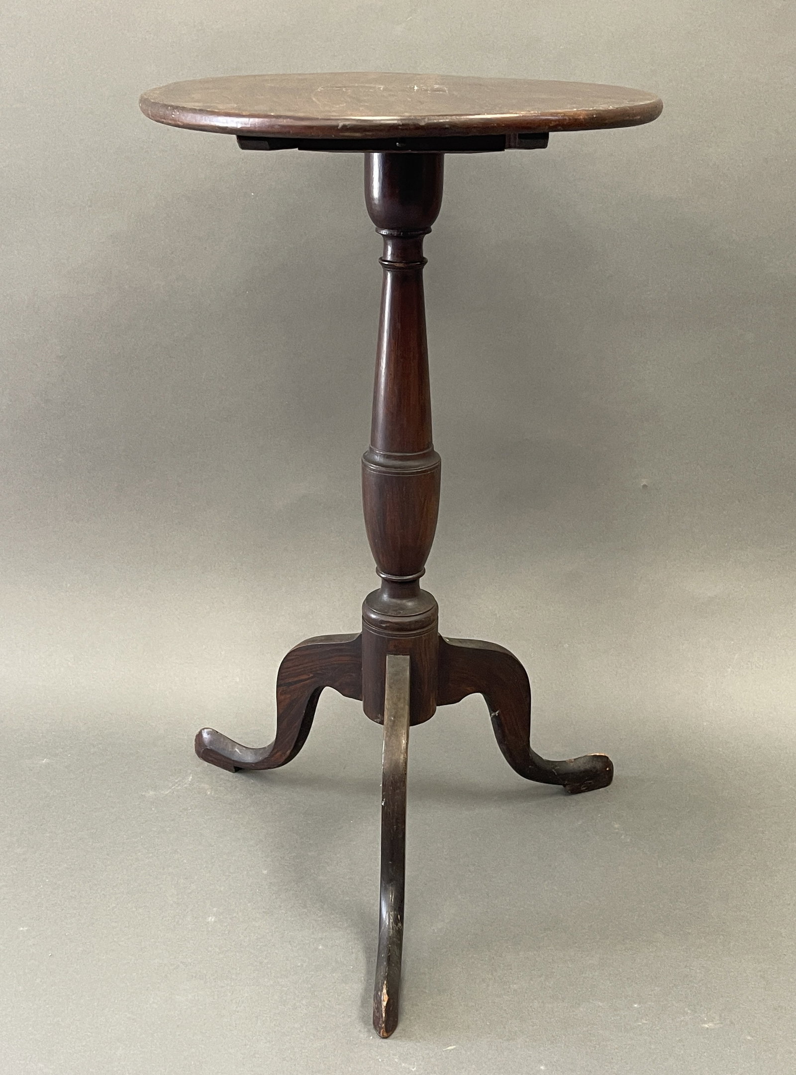 FINE 18TH C QA CANDLESTAND MAPLE - 4