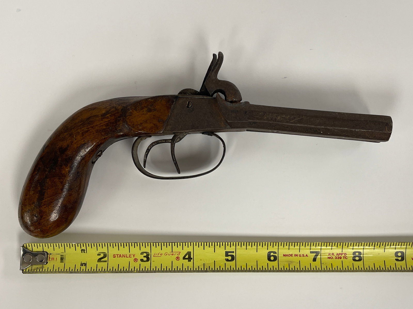 DOUBLE BARREL , DOUBLE TRICKER CAP & BALL MUFF PISTOL (1 of 5)