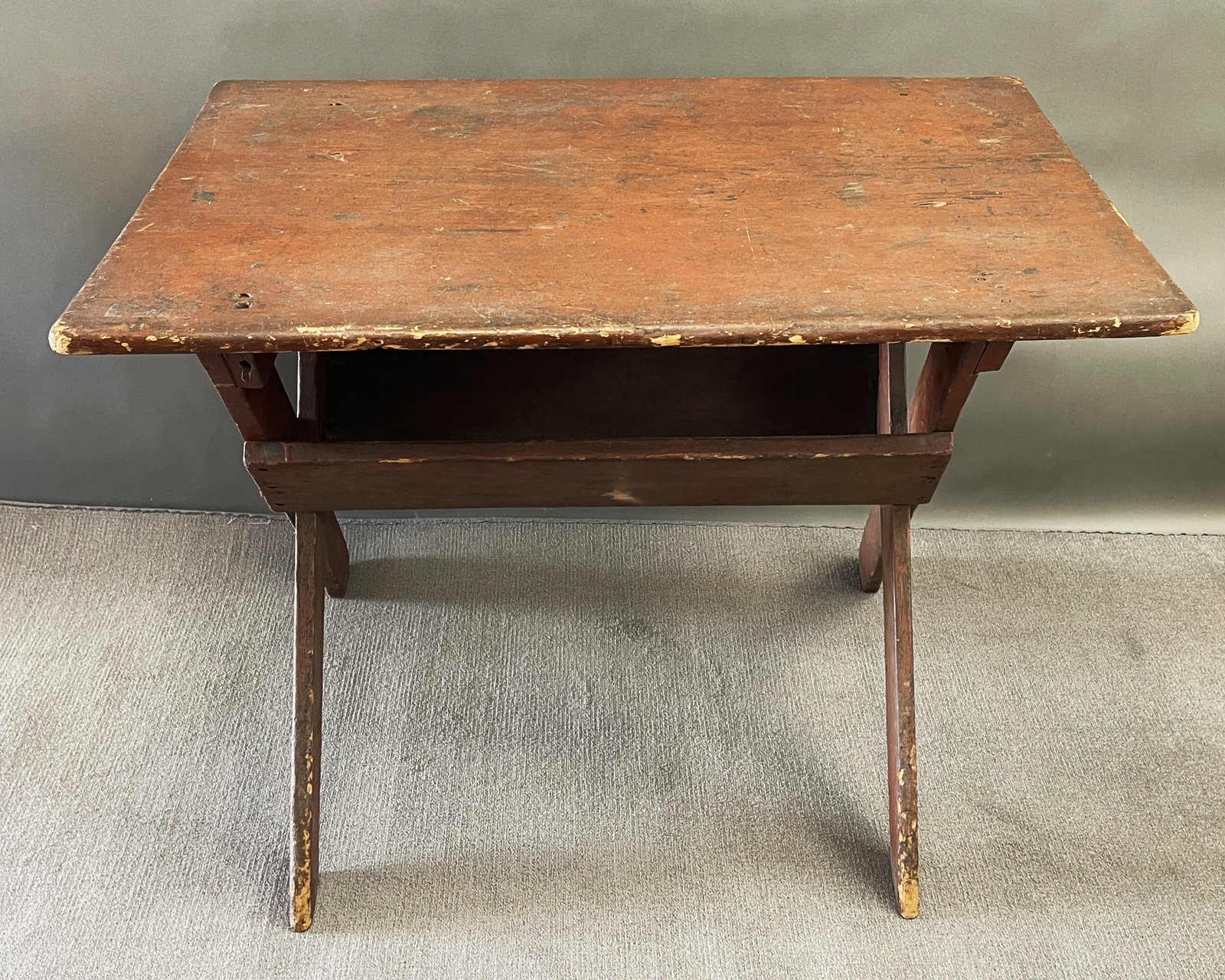 18TH C RED PAINTED SAWBUCK TABLE (1 of 5)