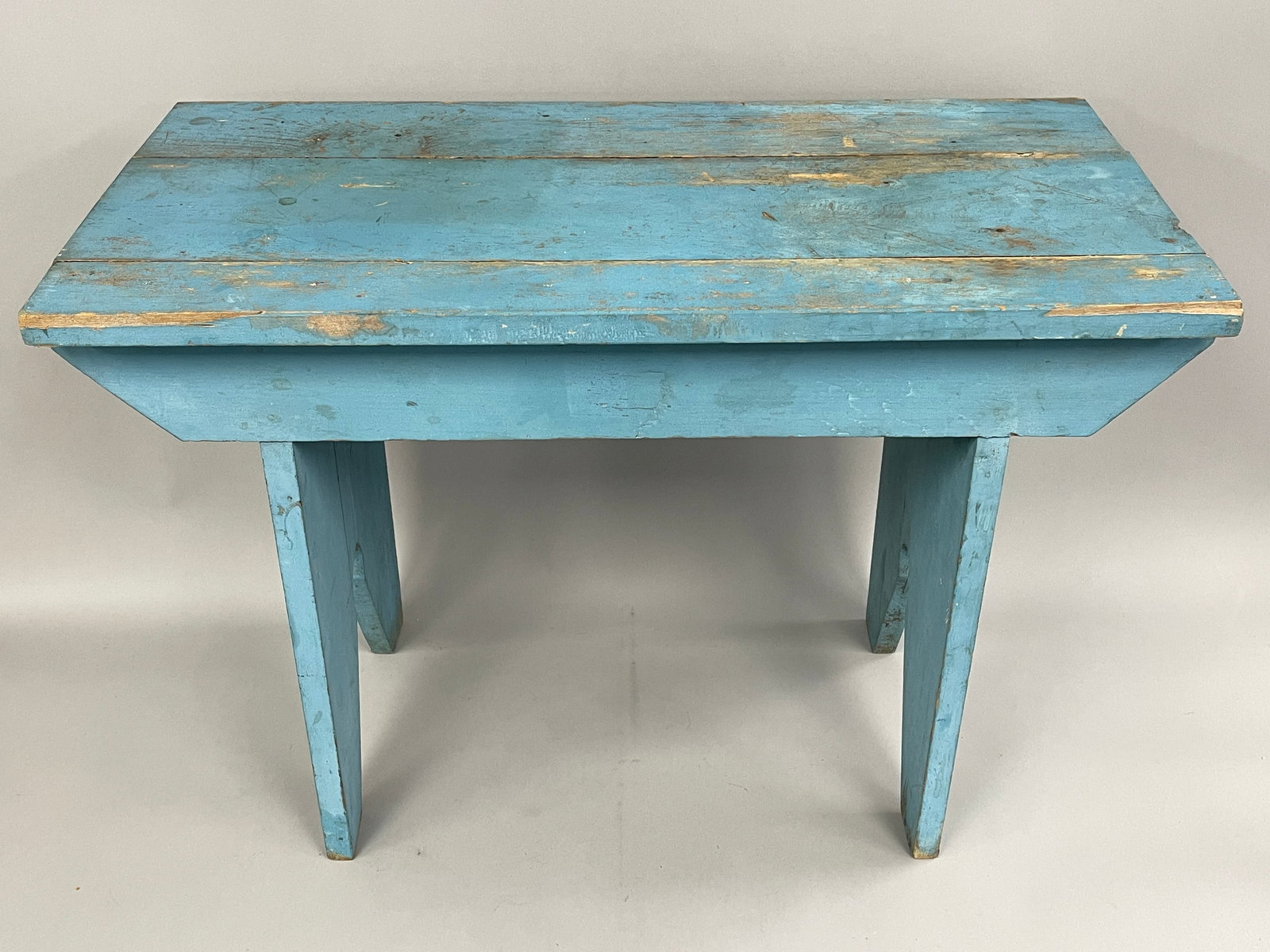 BLUE PAINTED BENCH - 4