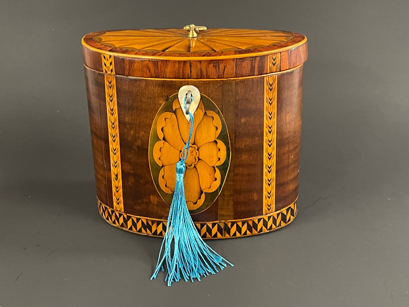 EARLY 19TH C OVAL TEA CADDY (1 of 6)