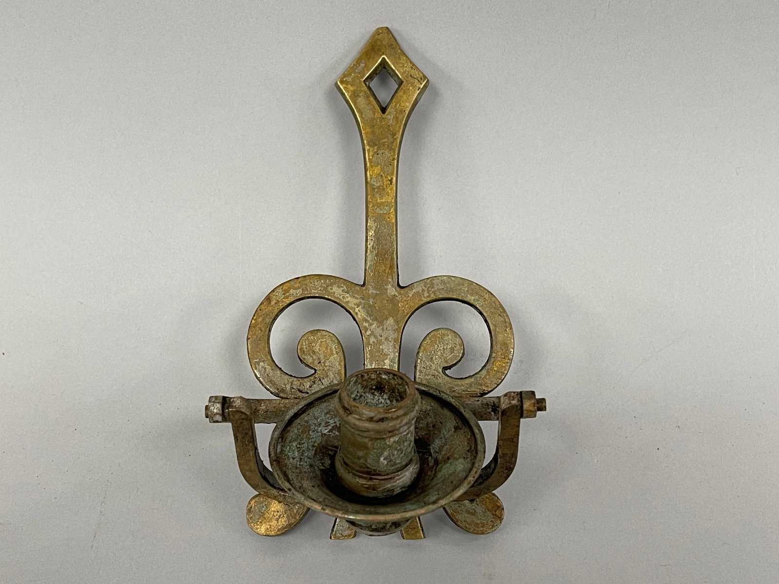 BRASS SHIPS GIMBAL CANDLESTICK LAMP (1 of 4)