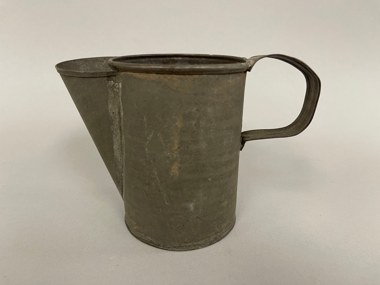 CIVIL WAR TIN SHAVING MUG (1 of 5)