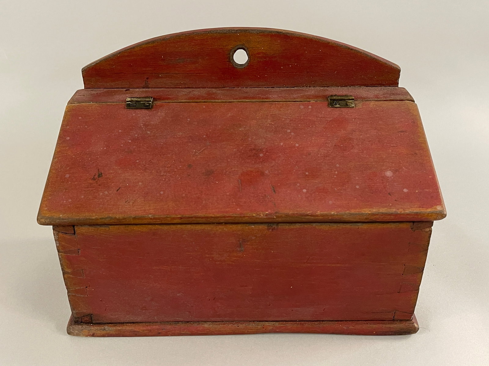 RED WALL BOX - 6
