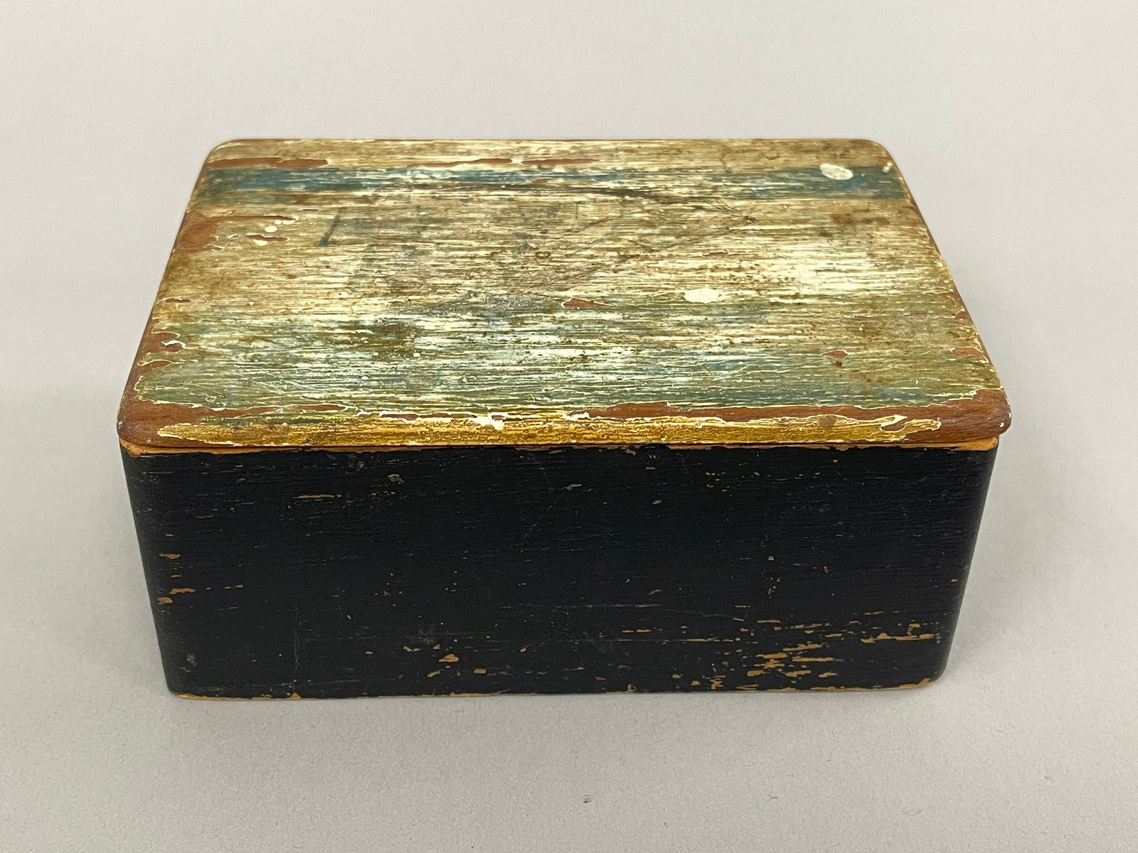 IMPORTANT KEEPSAKE BOX SIGNED BY CAPTAIN CREESY - 7