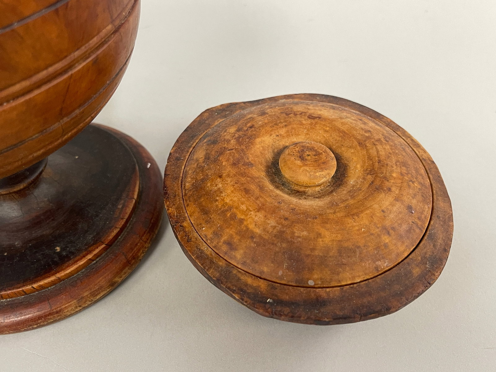 TREENWARE COVERED JAR , TWO OTHERS - 3