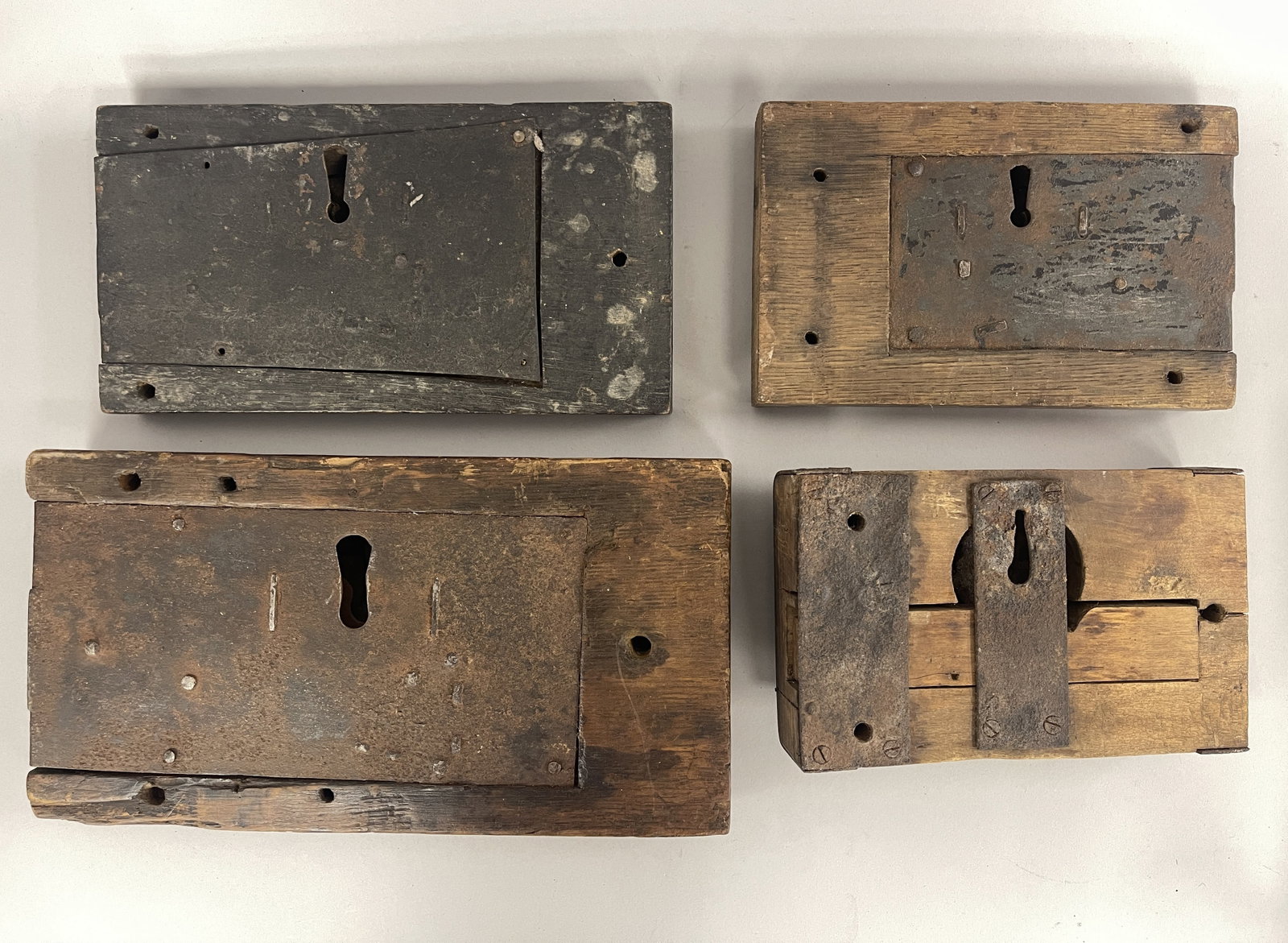 GROUPING OF EARLY LOCKS (1 of 2)
