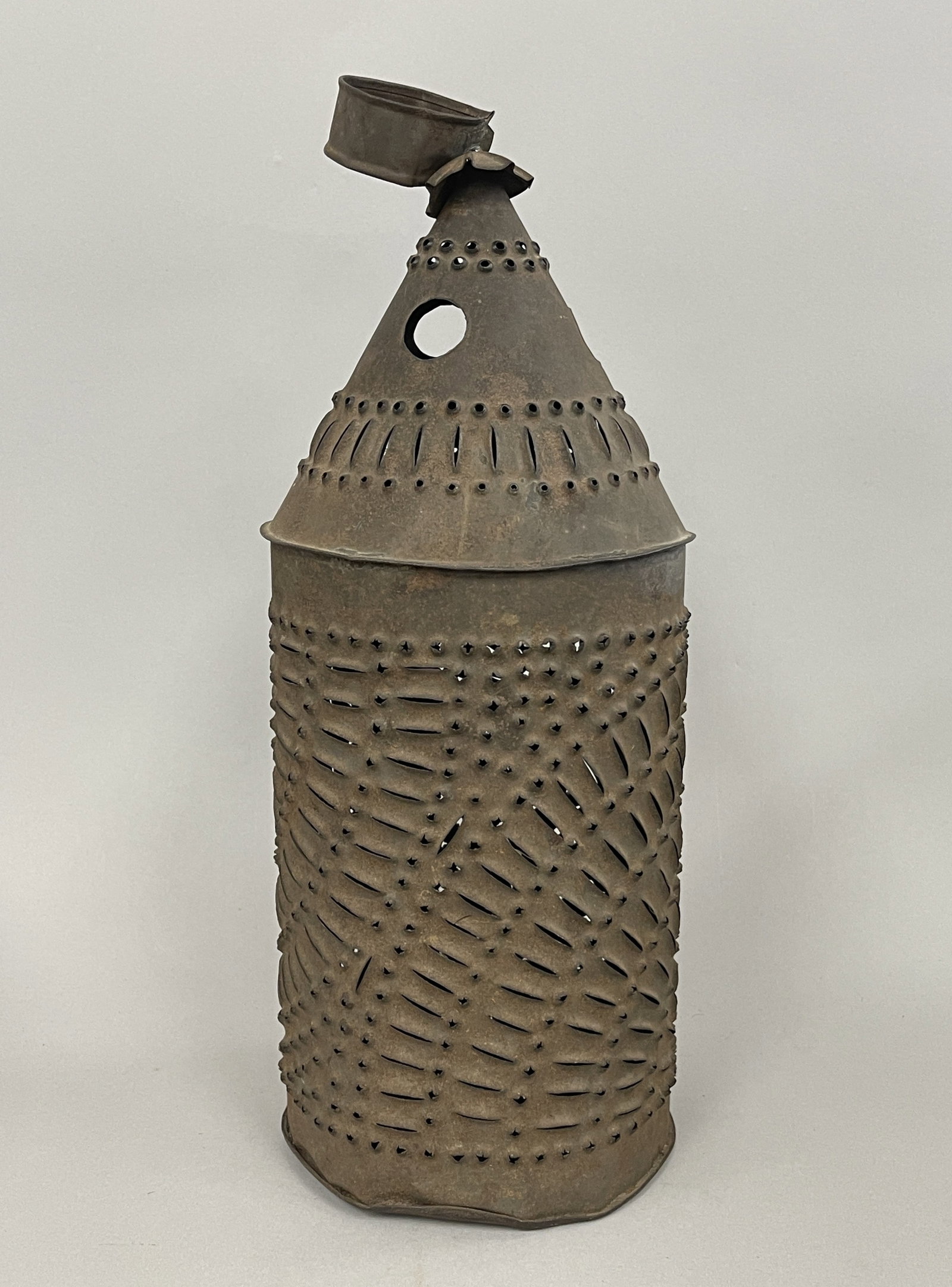 PIERCED TIN LANTERN CLEATED BOTTOM - 4