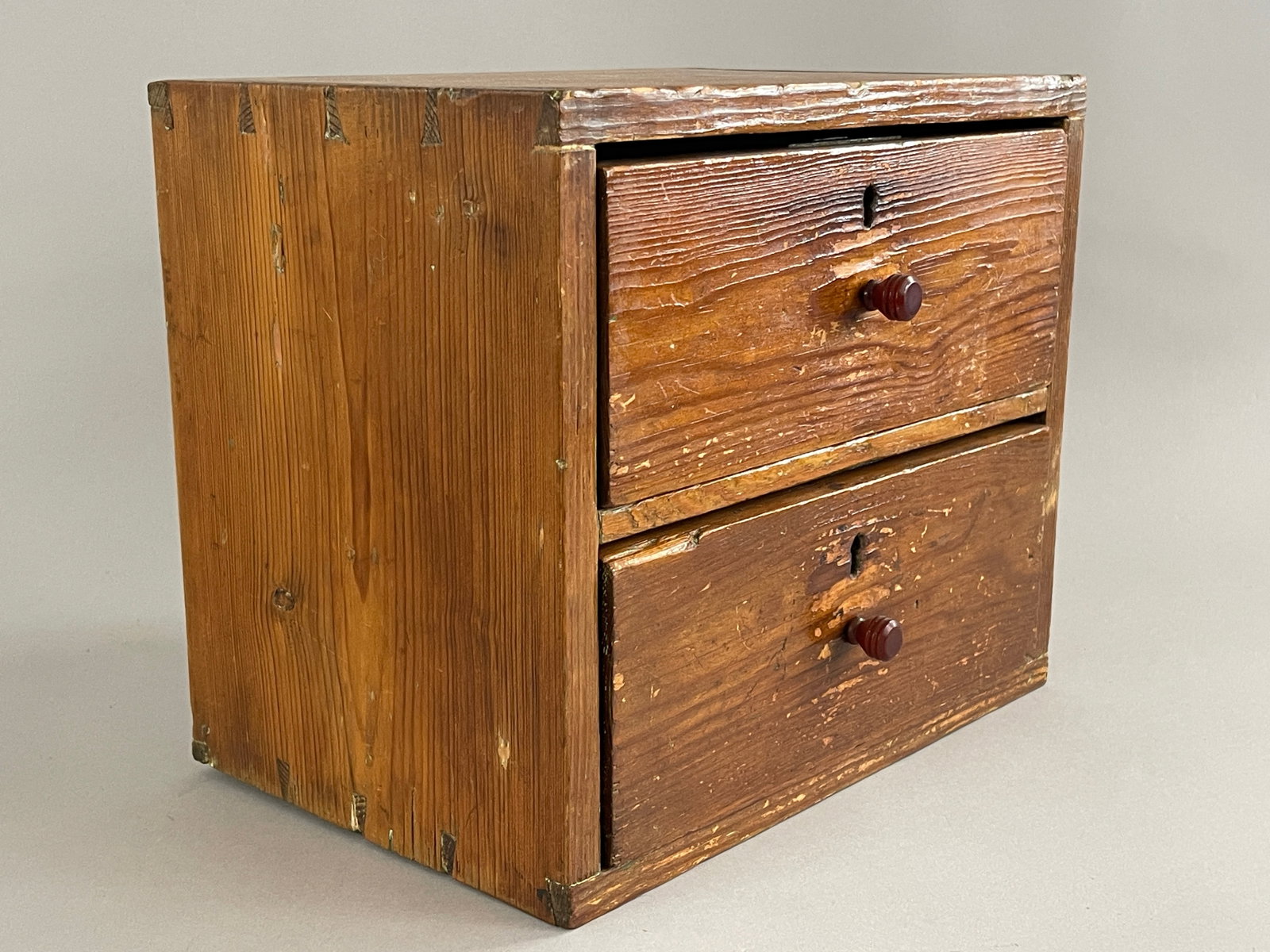 19TH C PINE 2 DRAWER,DOVETAILED CASE (1 of 7)