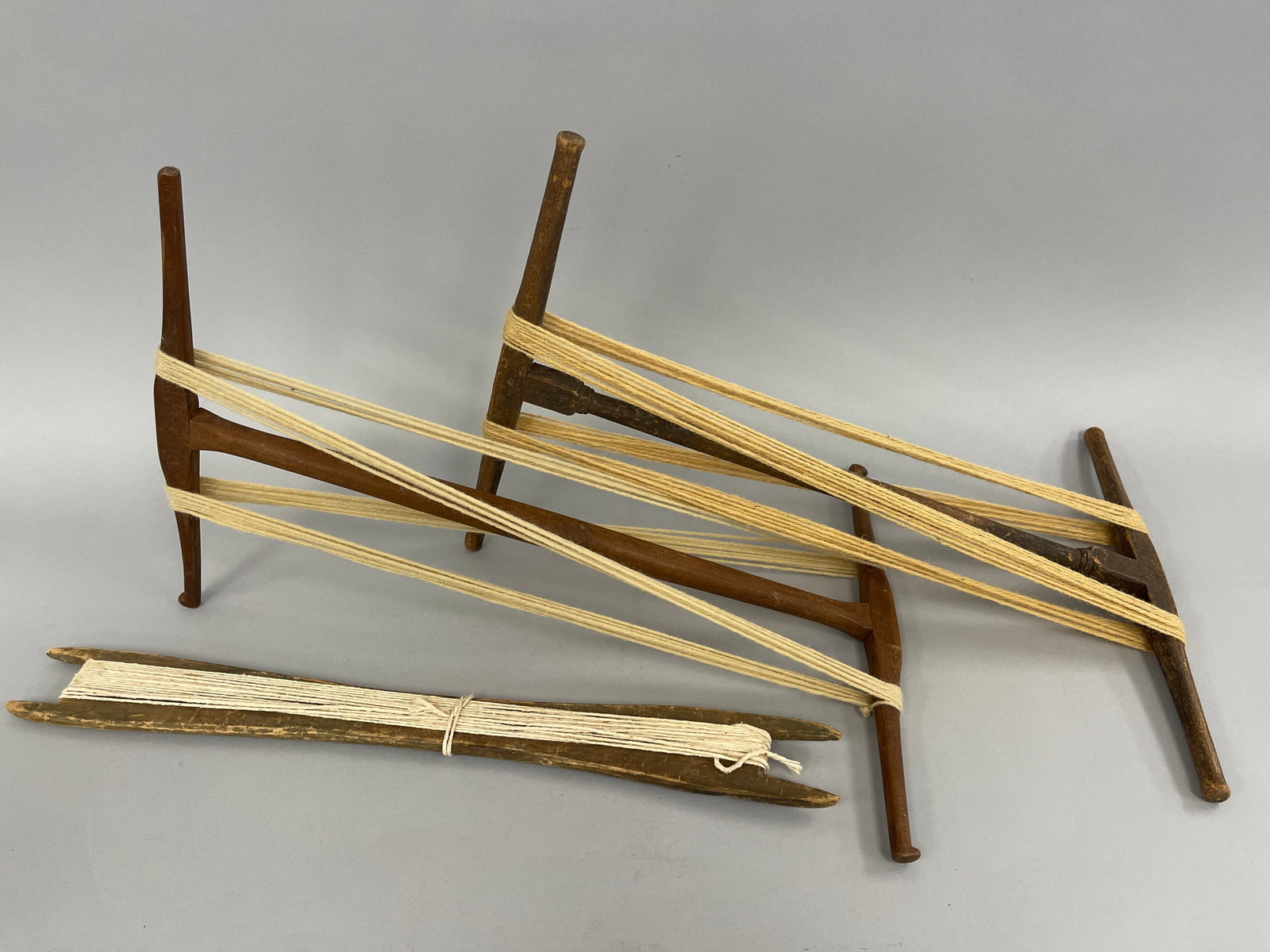 2 19TH C NIDDY NODDYS W/ YARN (1 of 1)