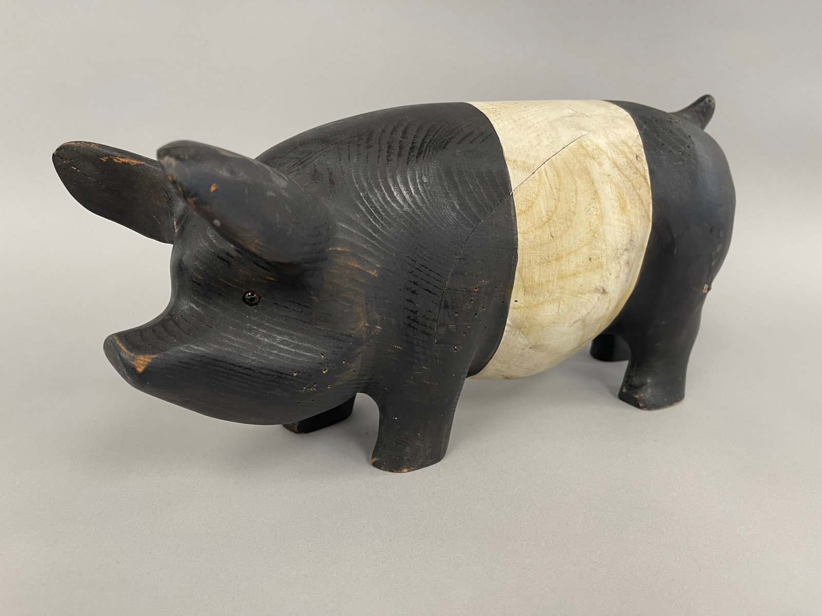 FOLKY CARVED WOOD PIG W/ GLASS EYES (1 of 7)