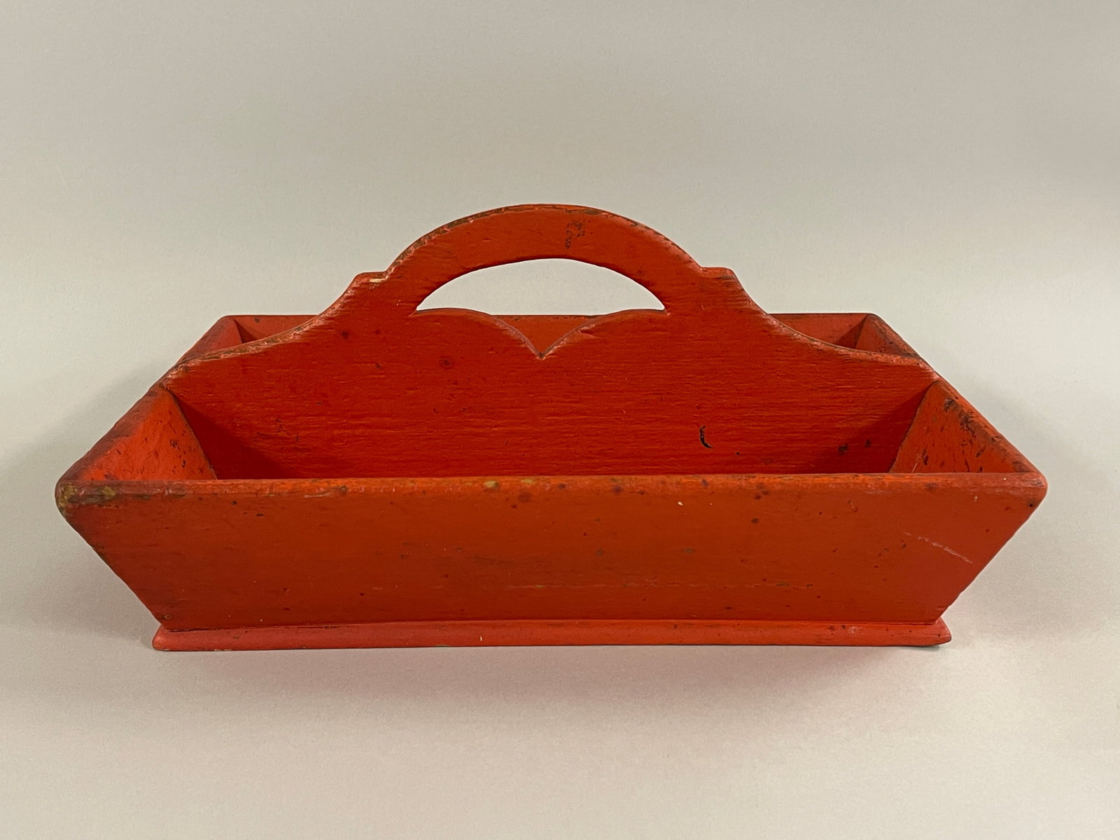PAINTED CUTLERY TRAY - 4