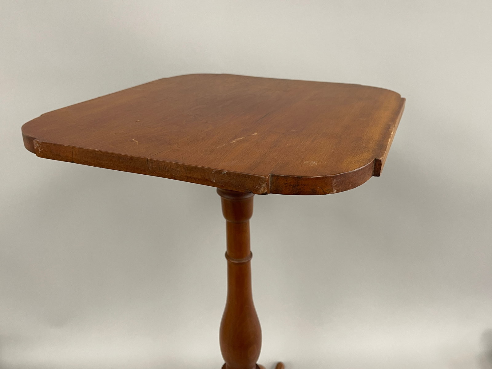 QUEEN ANNE CHERRY CANDLE STAND - 2