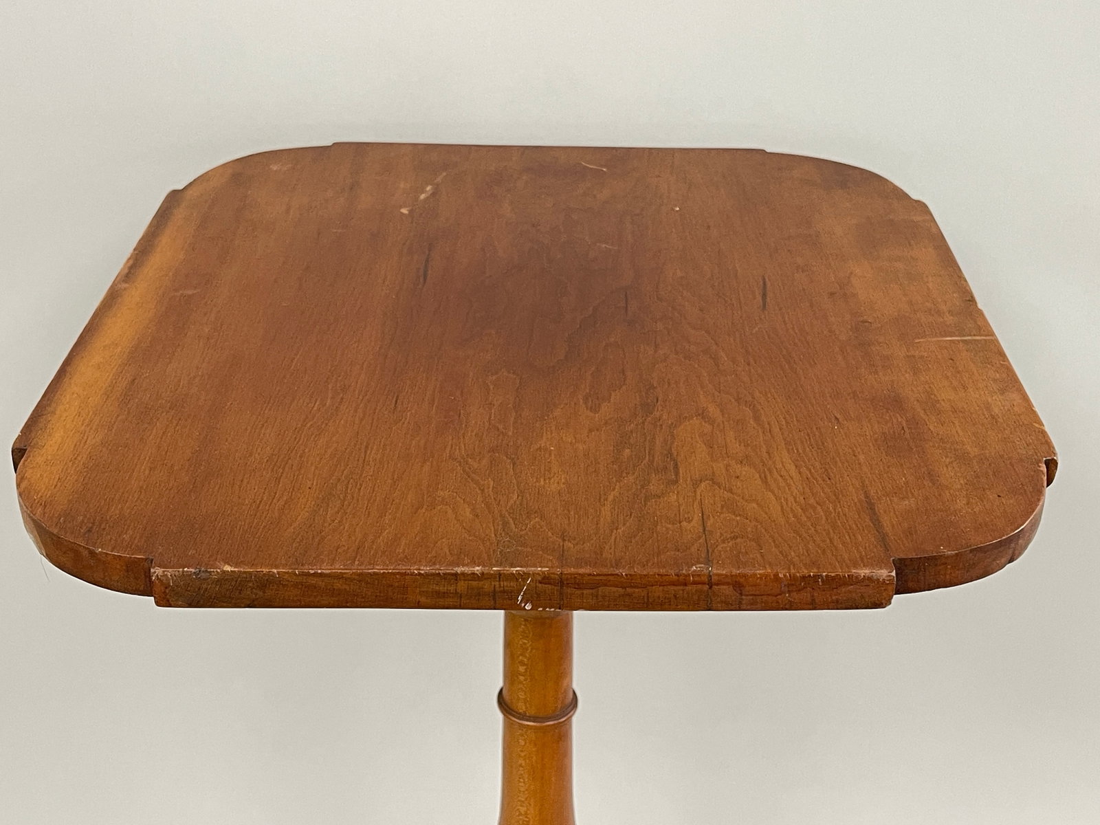 QUEEN ANNE CHERRY CANDLE STAND - 3