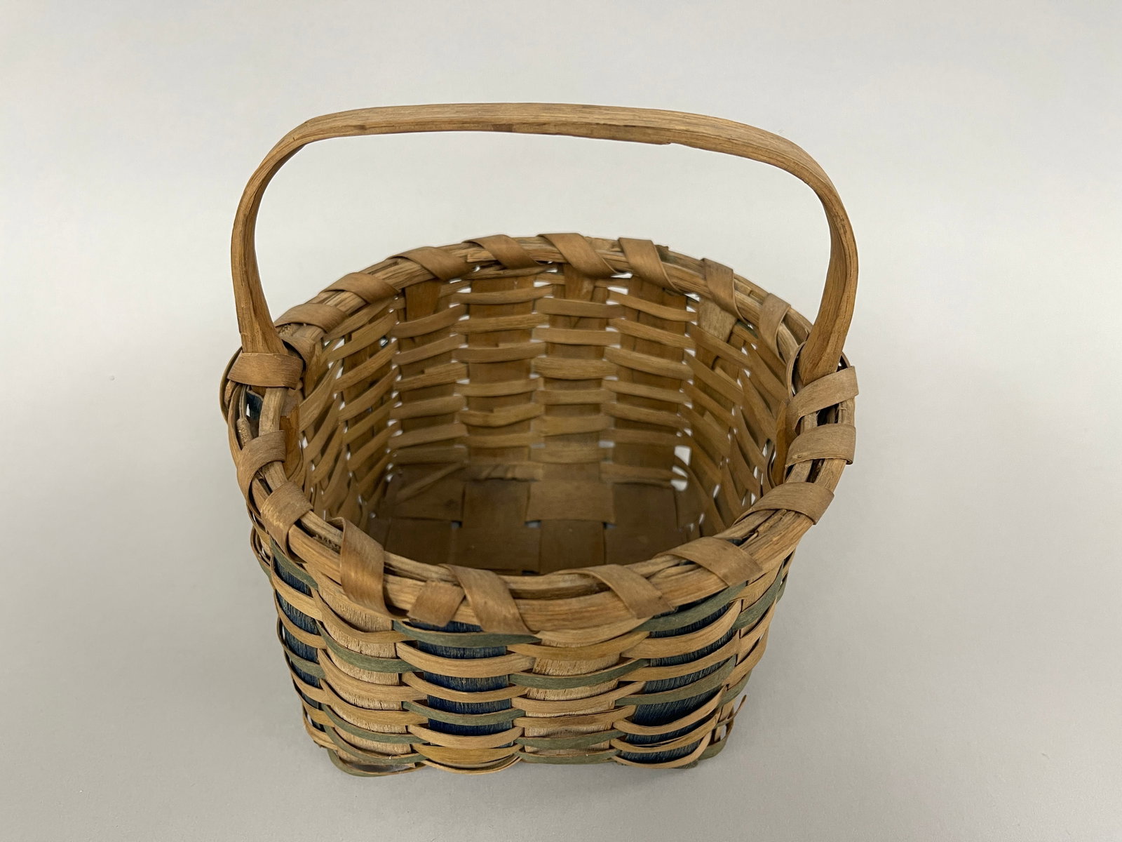 NATIVE AMERICAN BERRY BASKET - 2