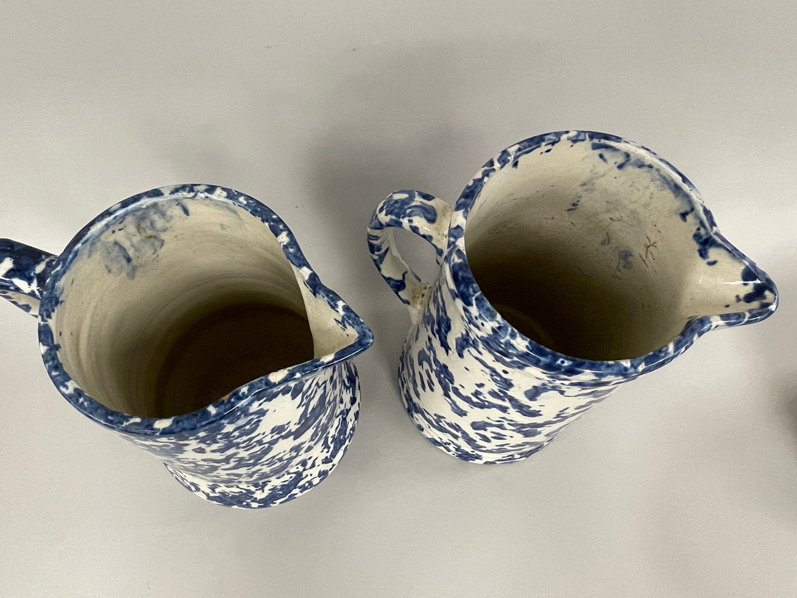 TWO SPONGEWARE PITCHERS - 4