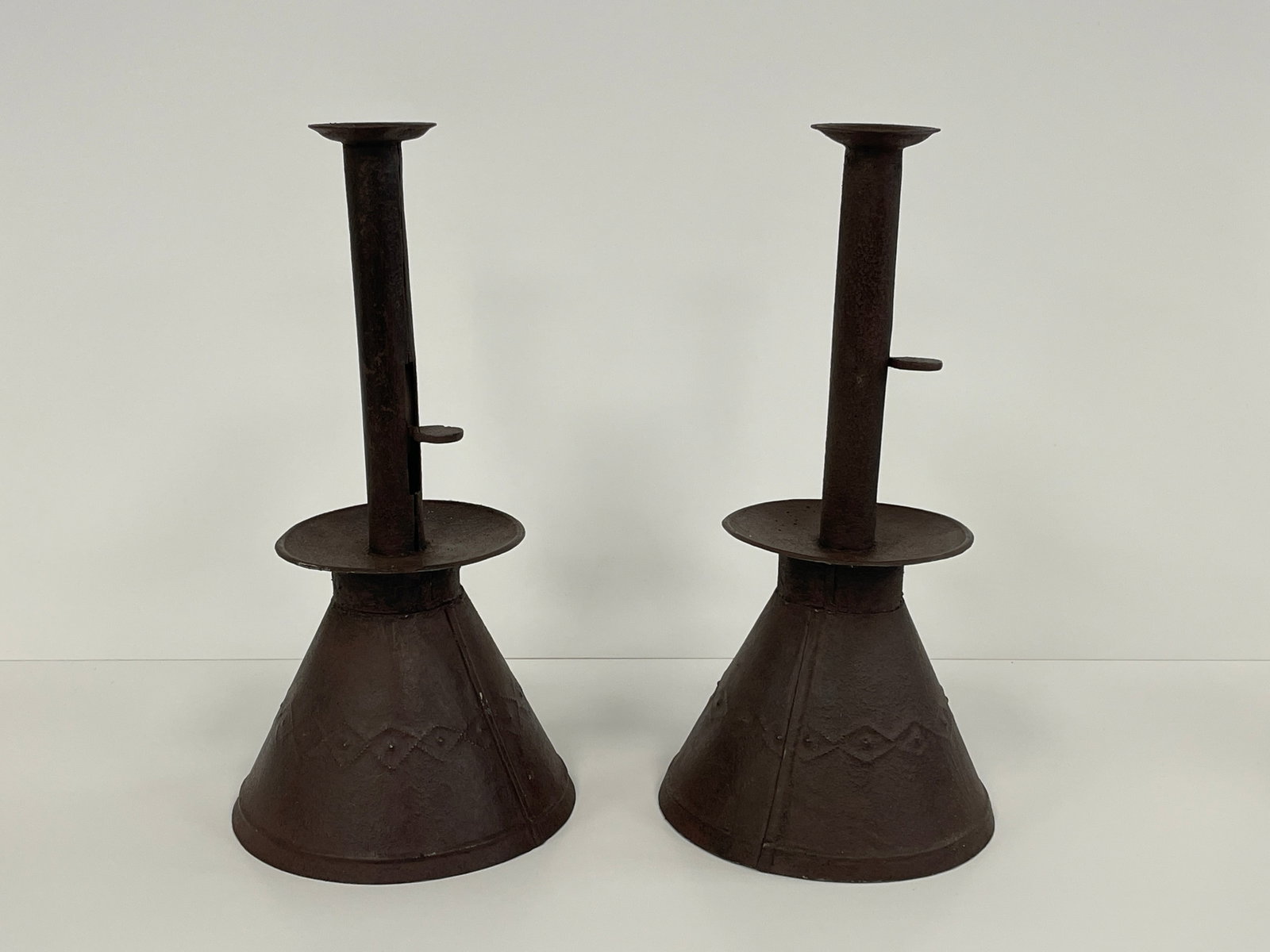 PAIR OF SAND BASE HOGSCRAPER CANDLESTICKS (1 of 5)