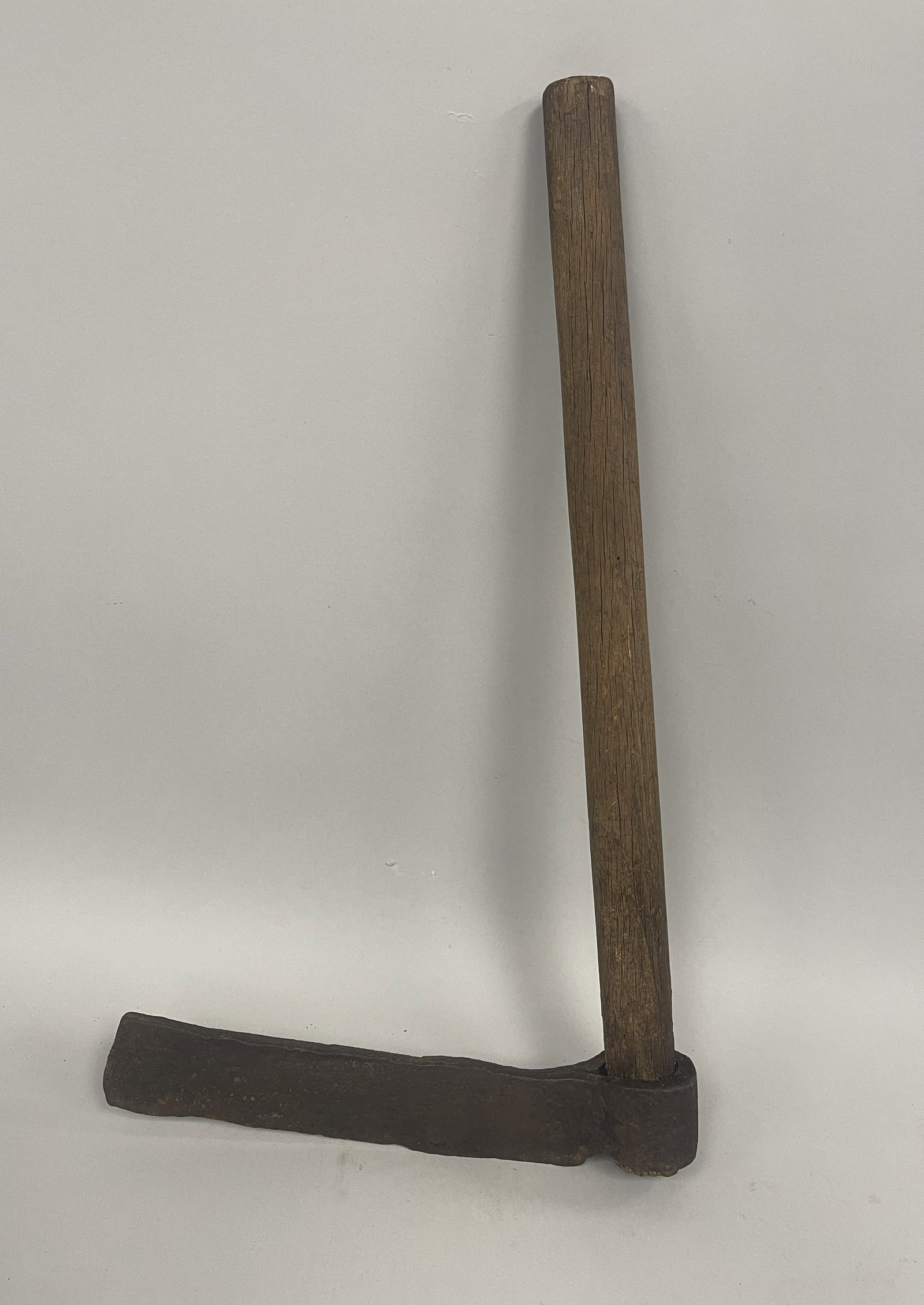 17TH C -18TH C SHINGLE MAKERS SPLITTING FROE (1 of 5)