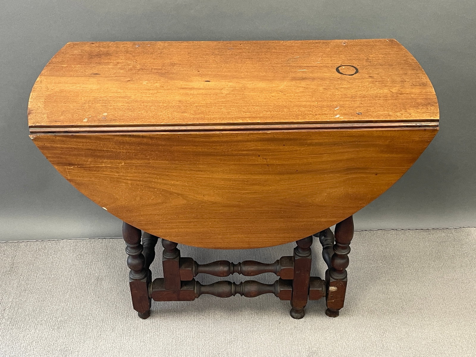 BOLDLY TURNED WALNUT GATELEG TABLE - 4