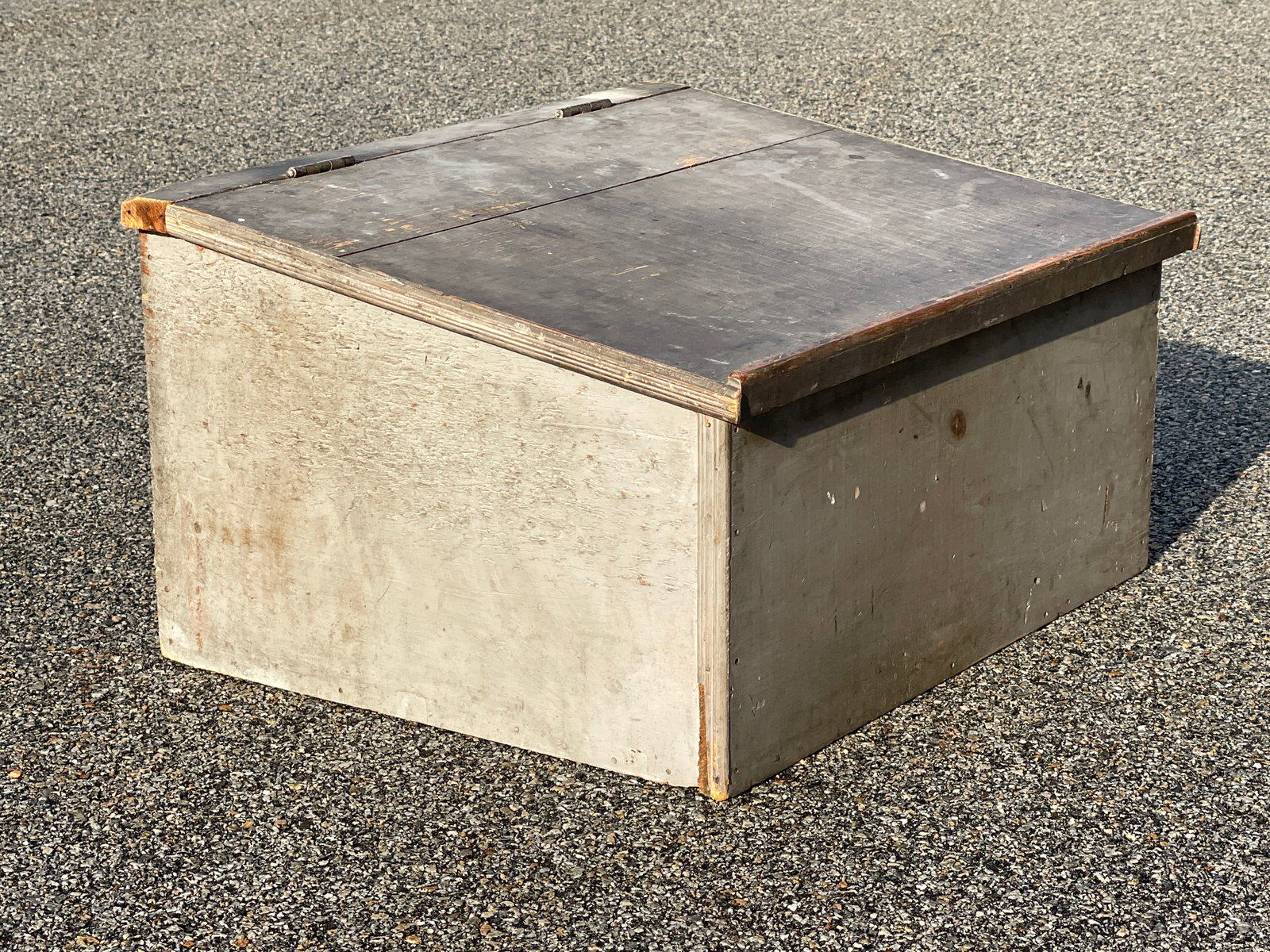 PAINTED TABLE TOP DESK - 3