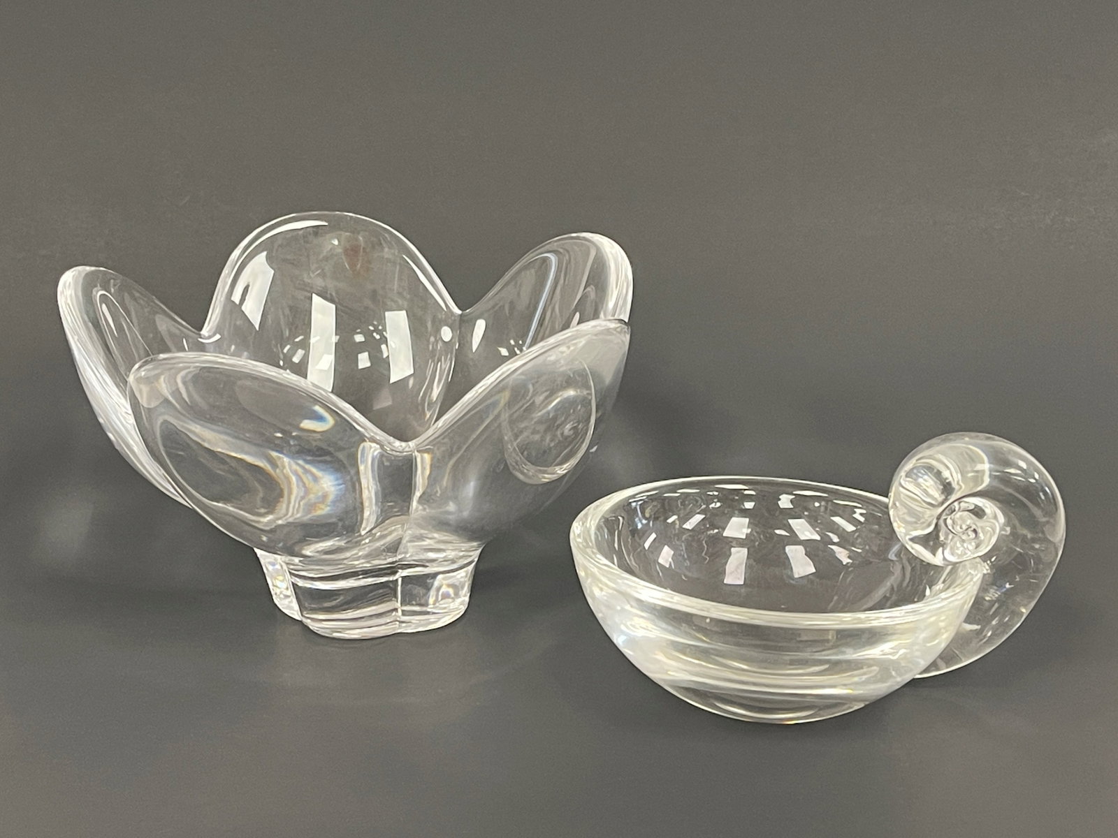 TWO STEUBEN GLASS BOWLS (1 of 4)