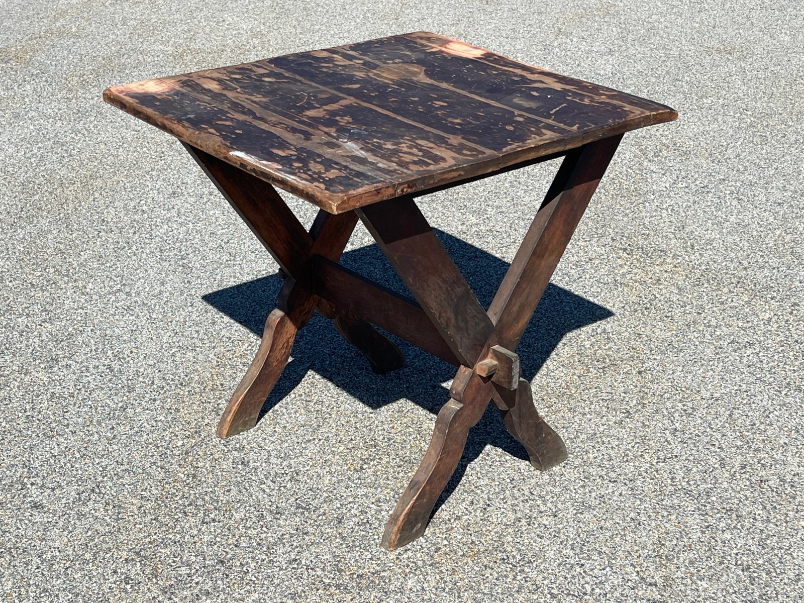 SAWBUCK BREAKFAST TABLE (1 of 3)