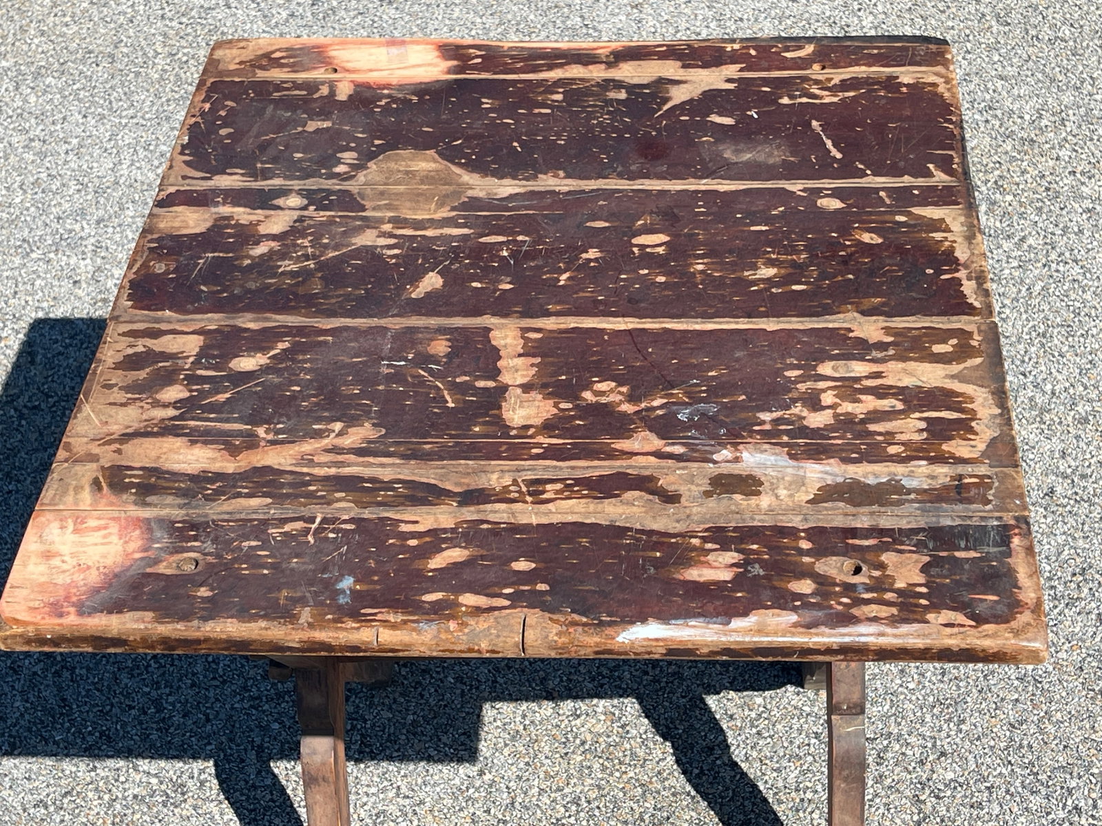 SAWBUCK BREAKFAST TABLE - 3