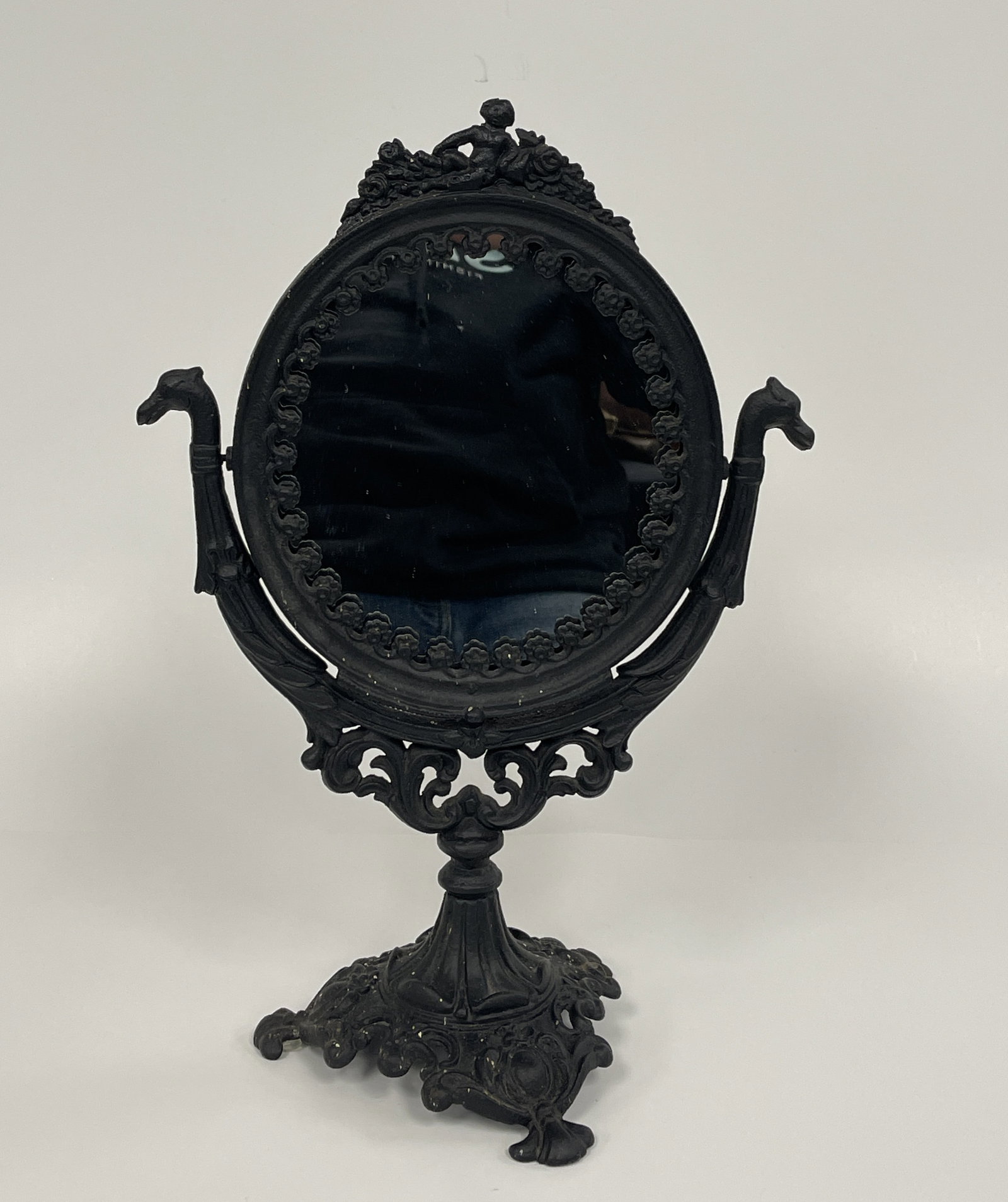 BLACK TABLE MIRROR: BLACK TABLE MIRROR