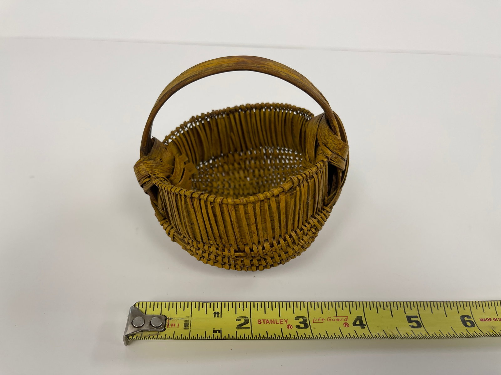 MINI YELLOW BUTTOCKS BASKET - 5