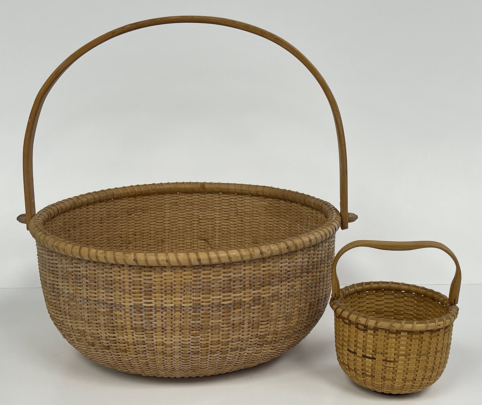 TWO NANTUCKET BASKETS: TWO NANTUCKET BASKETS