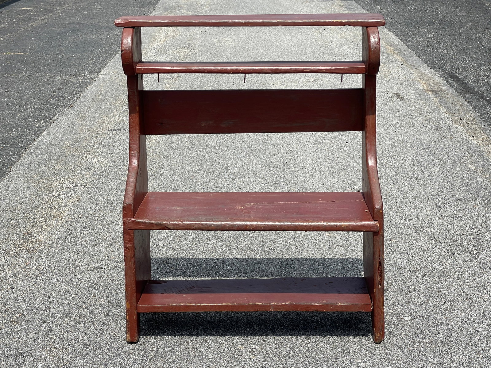 EARLY RED PAINTED BUCKET BENCH - 3