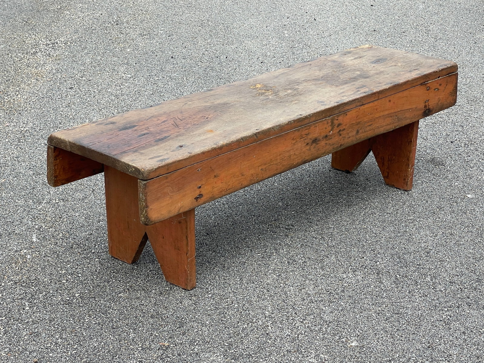SALMON PAINTED BUCKET BENCH - 2