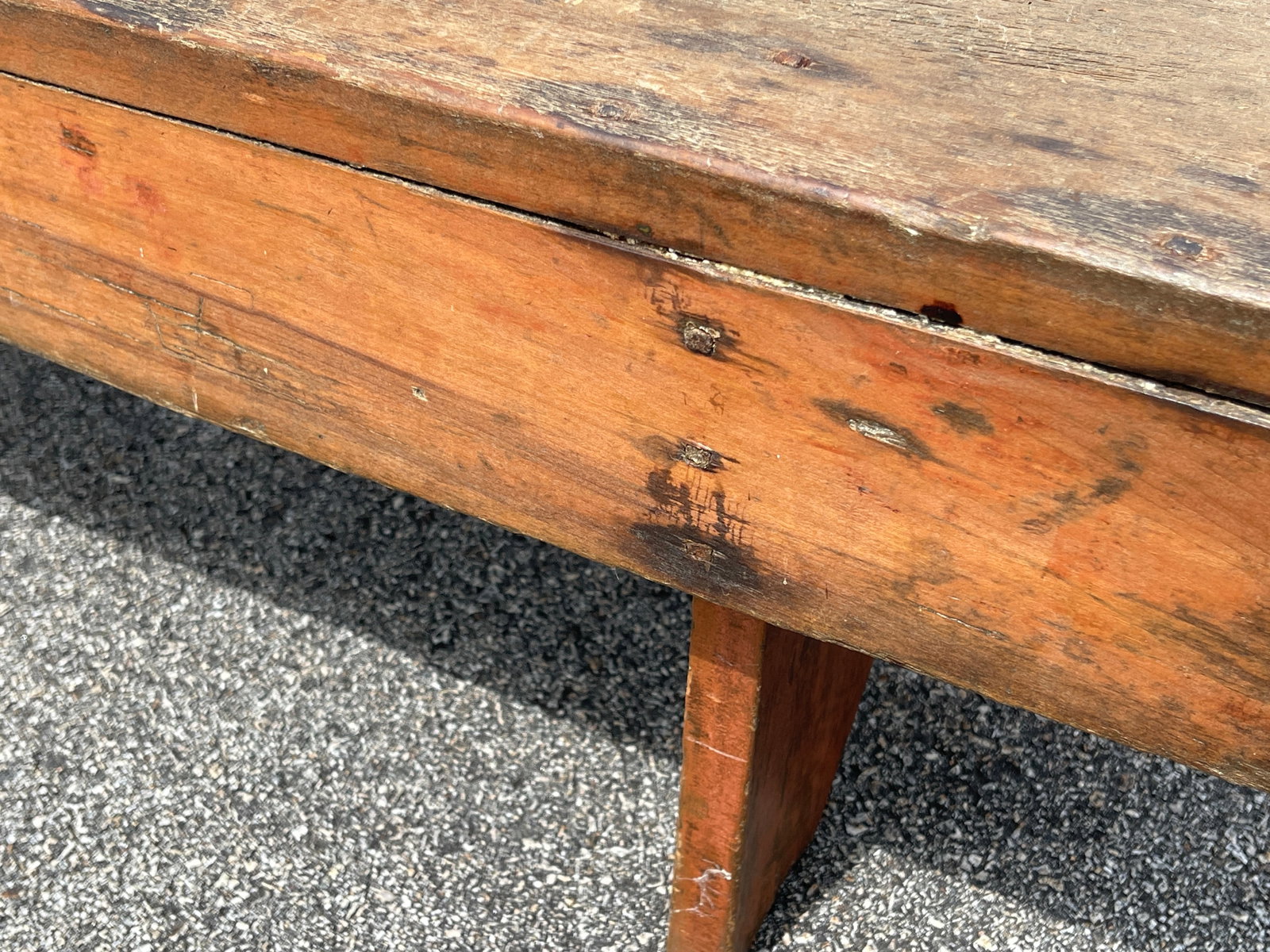 SALMON PAINTED BUCKET BENCH - 4