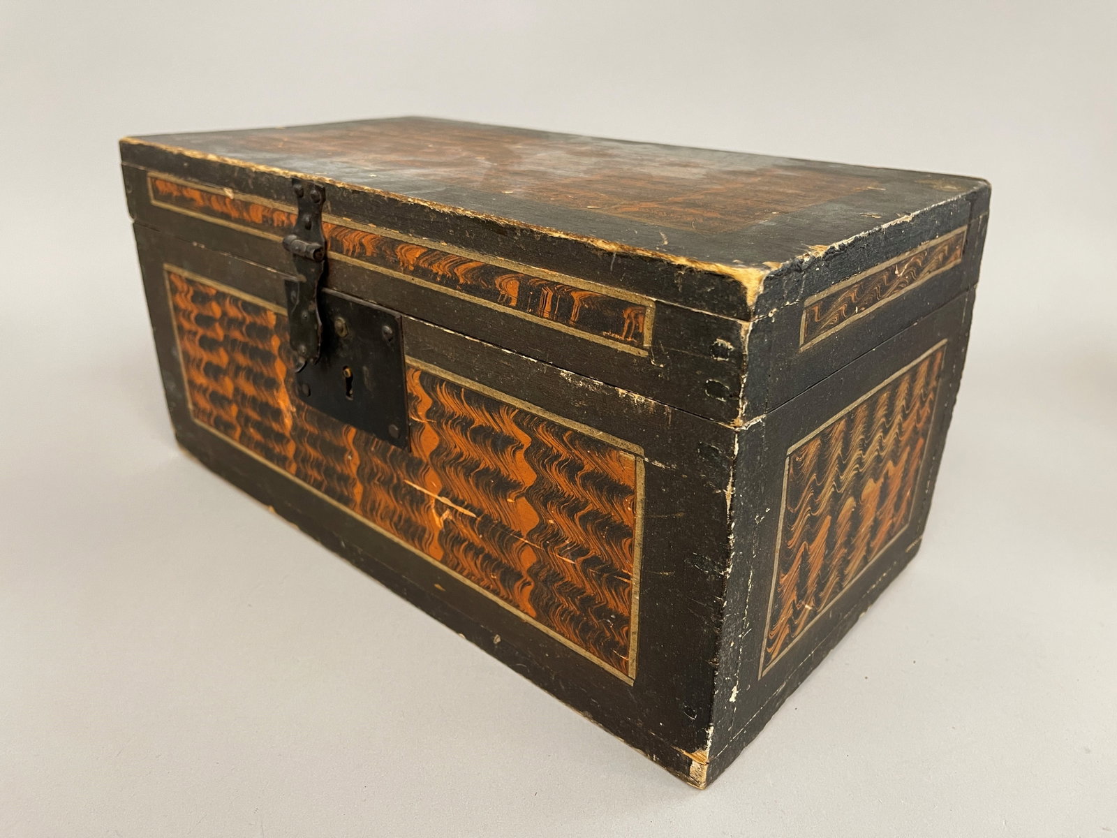 VT DECORATED DOCUMENT BOX - 4