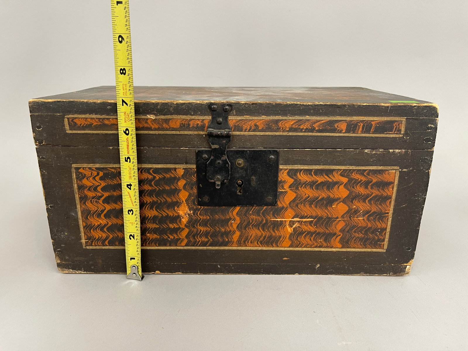 VT DECORATED DOCUMENT BOX - 8