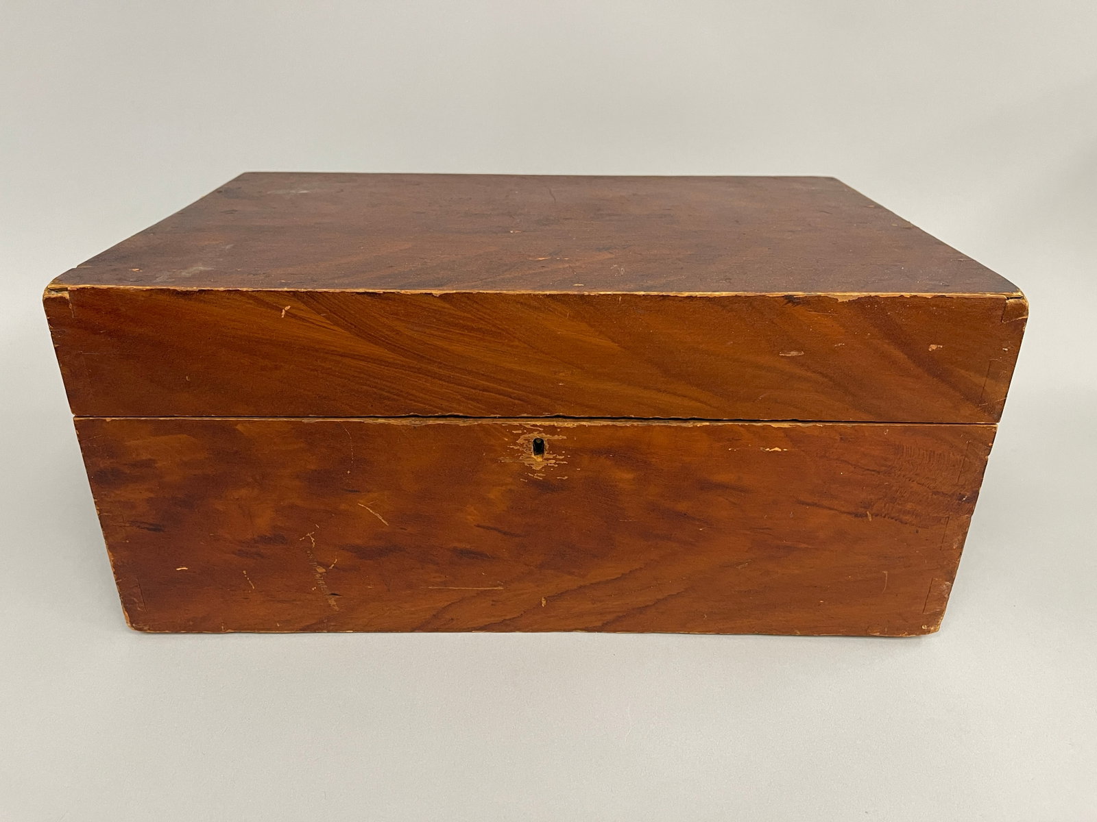 DECORATED DOCUMENT BOX: DECORATED DOCUMENT BOX ORIGINAL GRAINED PAINT, PINE, C 1820, EXCELLENT CONDITION.