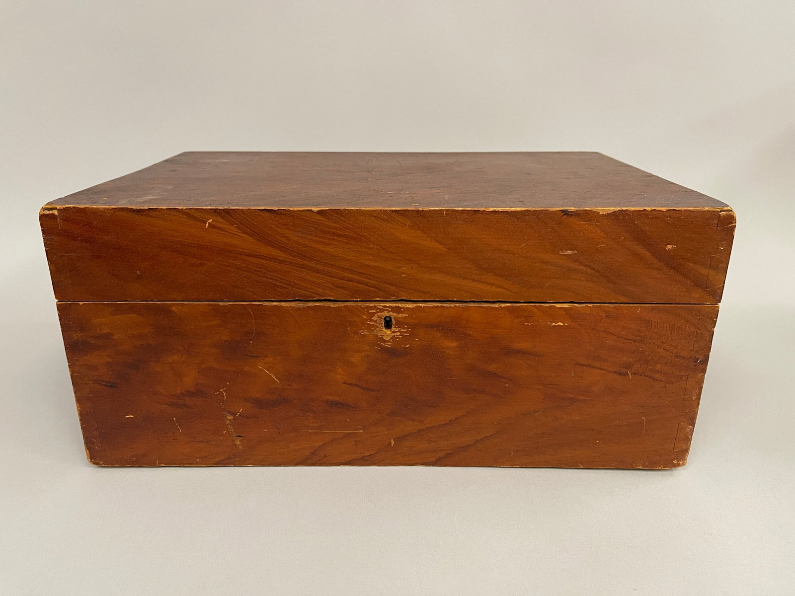DECORATED DOCUMENT BOX - 2