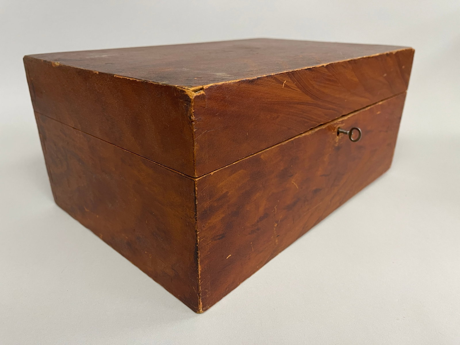 DECORATED DOCUMENT BOX - 3